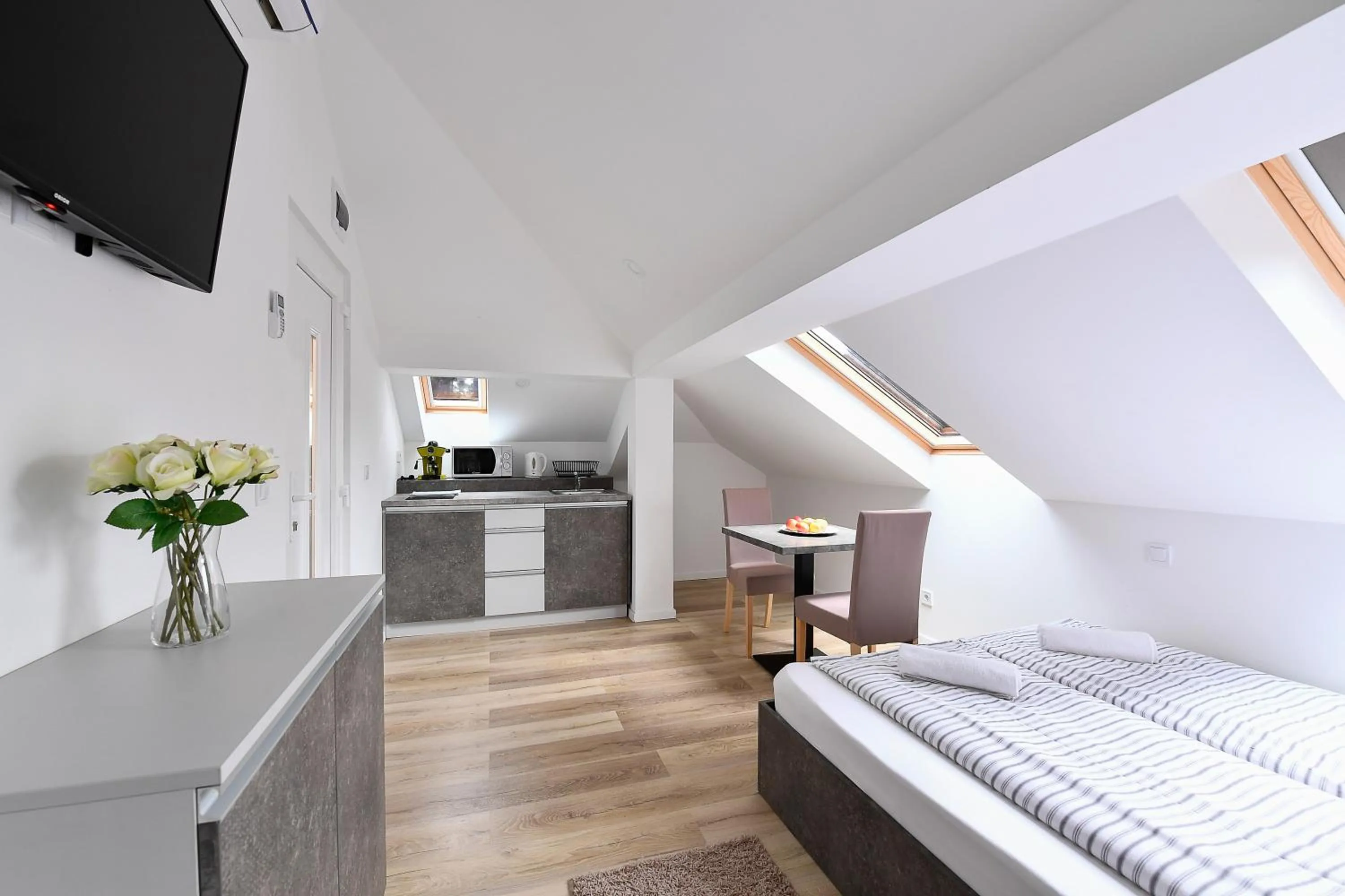 Photo of the whole room, Bed in Villa Oliver 2 Siófok