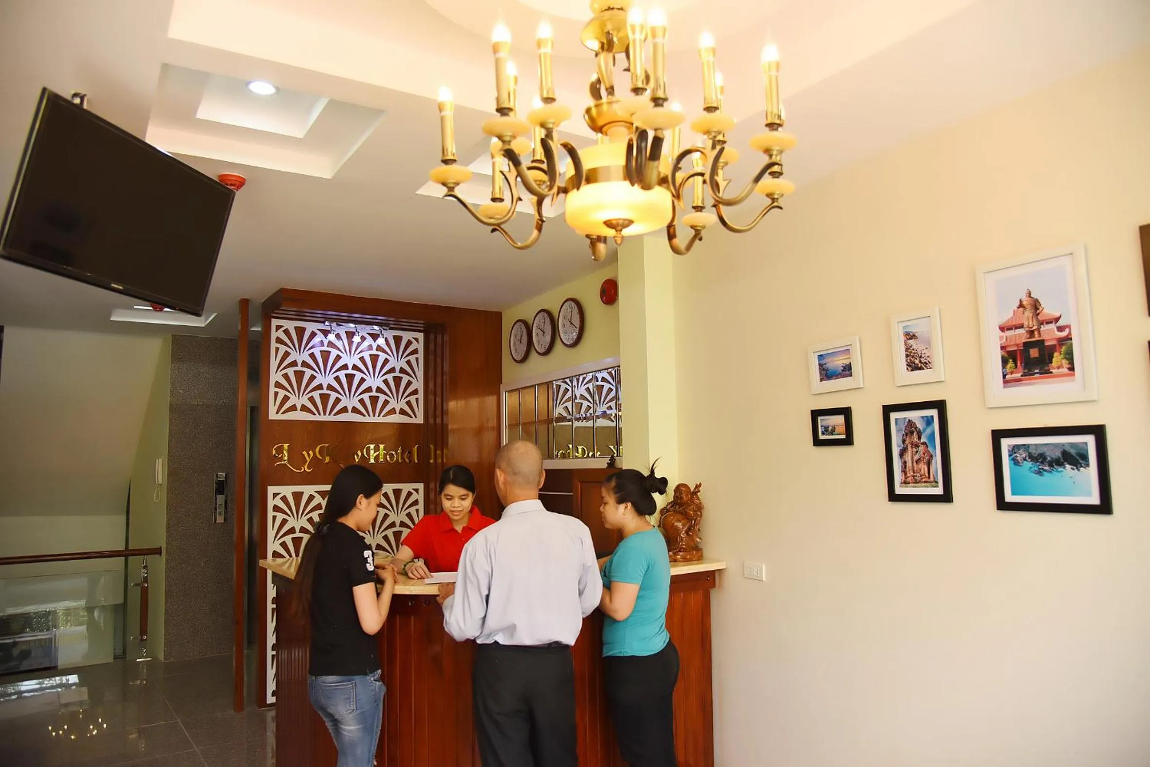 Staff in Ly Ky Hotel