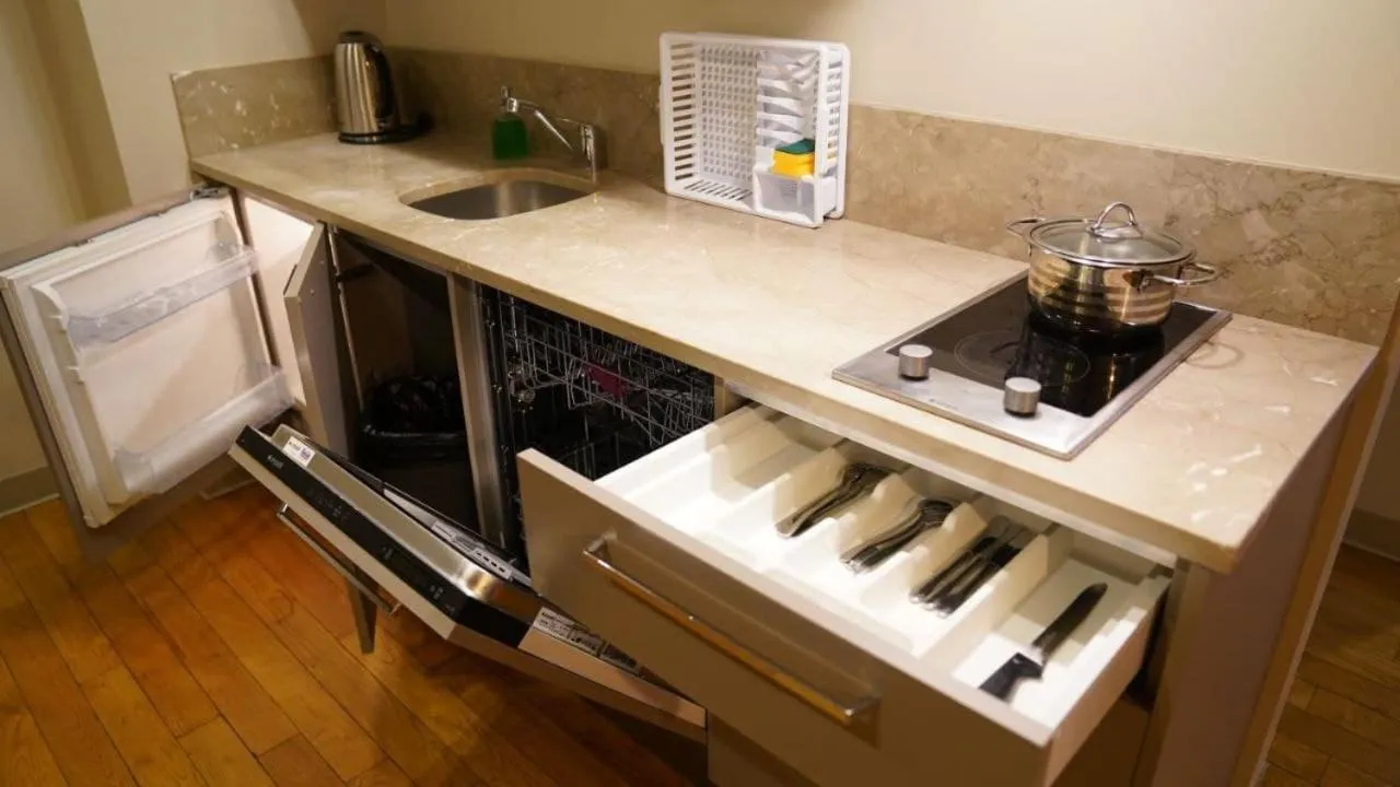 Kitchen or kitchenette in Keten Suites Taksim