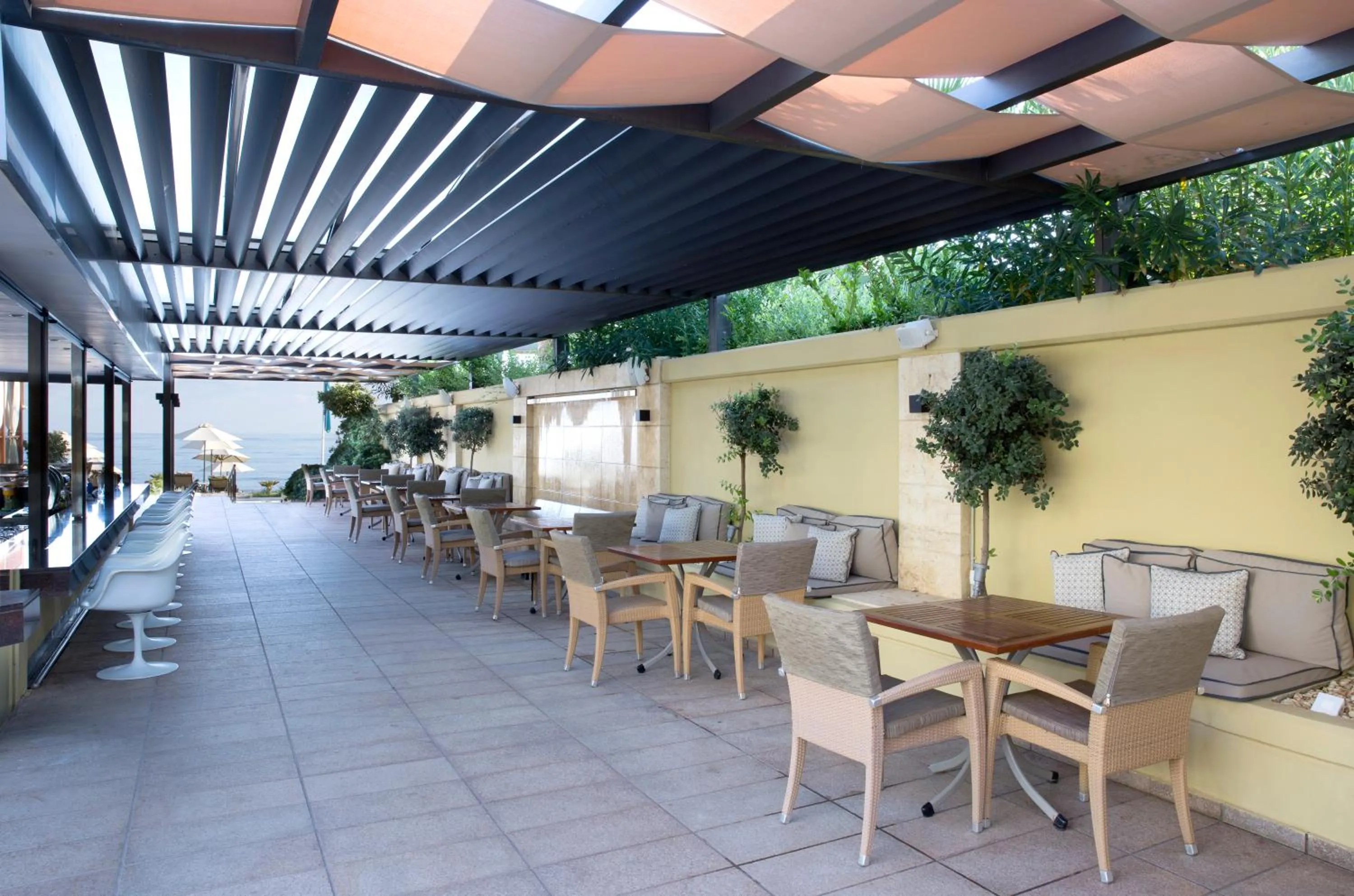 Restaurant/places to eat in Thalassa Beach Resort & Spa (Adults Only)