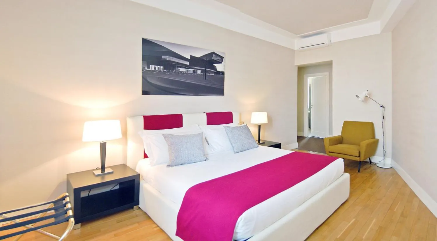 Bed in Adamas Luxury Suite