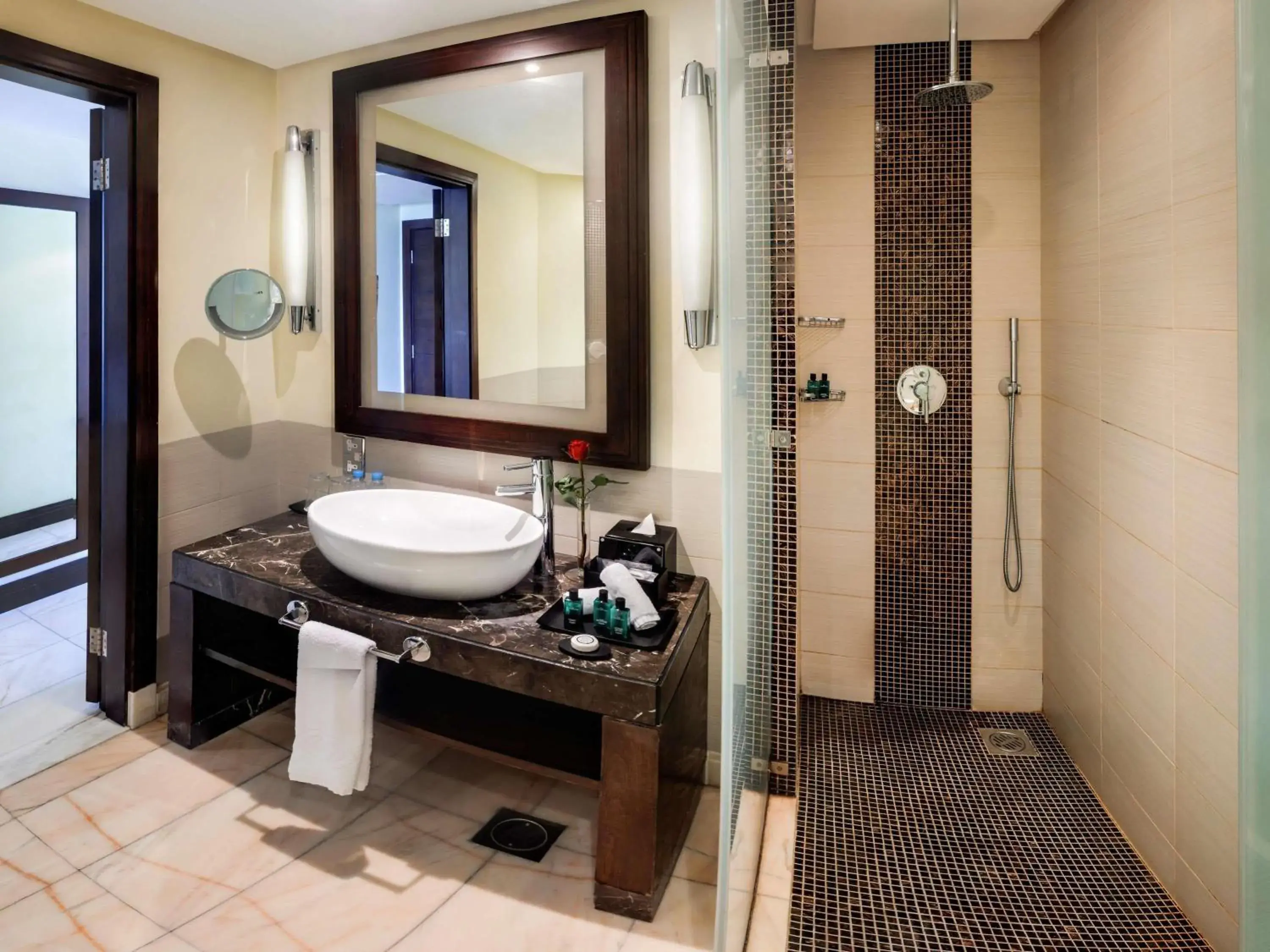 Junior Suite Club Sofitel Access and Sea View in Sofitel Al Khobar The Corniche Junior Suite Club Sofitel Access and Sea View in Sofitel Al Khobar The Corniche