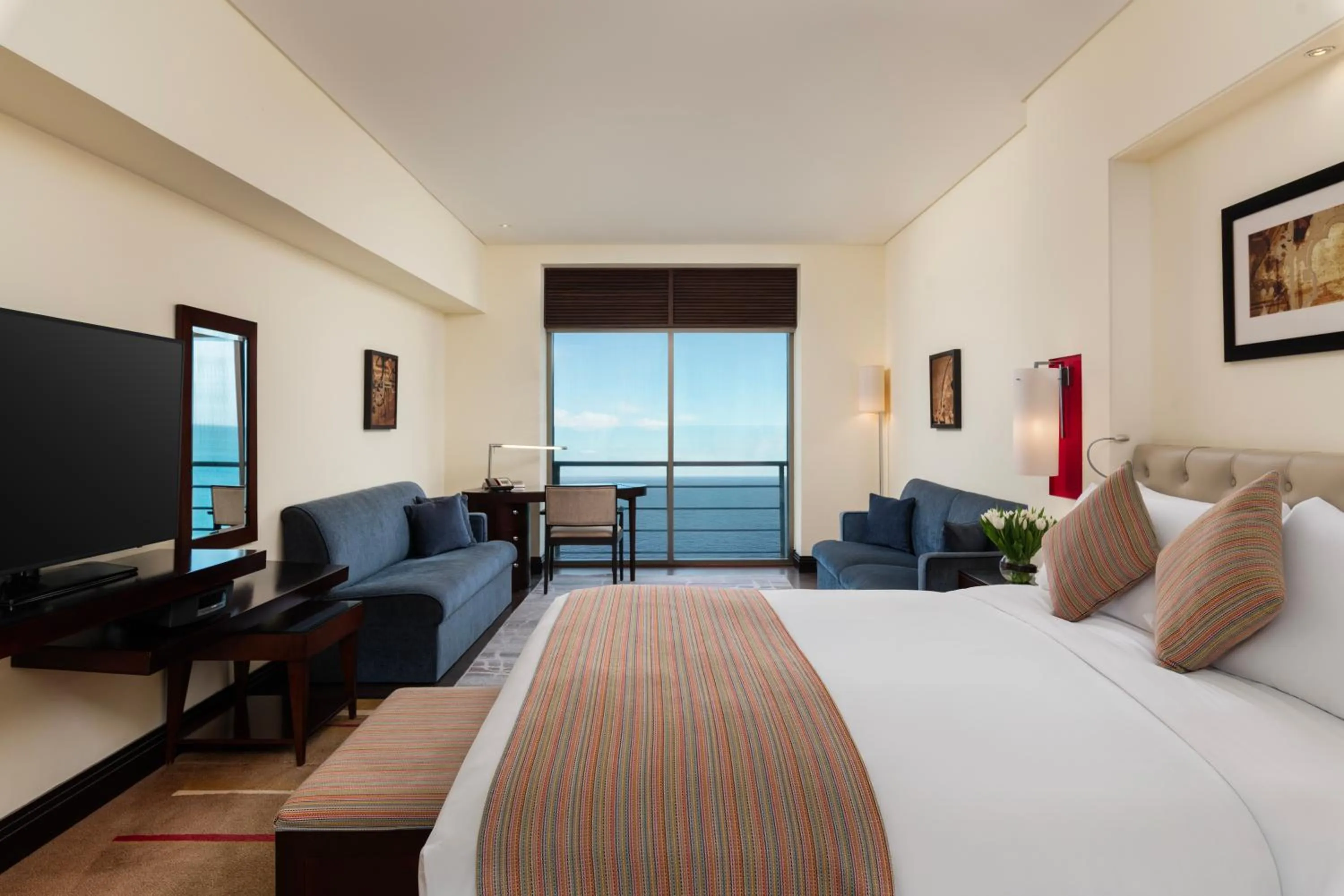 Bedroom, Bed in Sofitel Al Khobar The Corniche