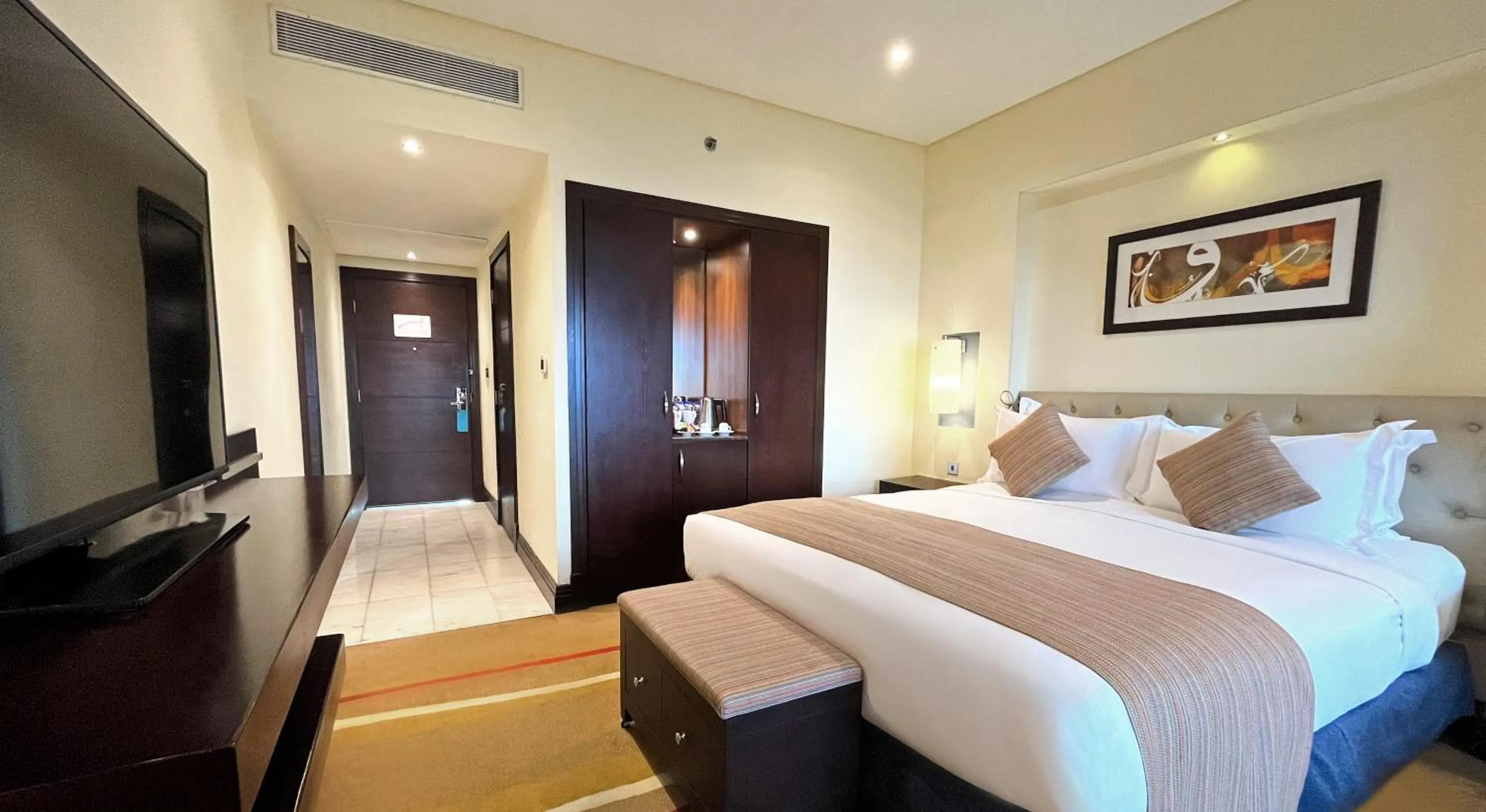 Bed in Sofitel Al Khobar The Corniche