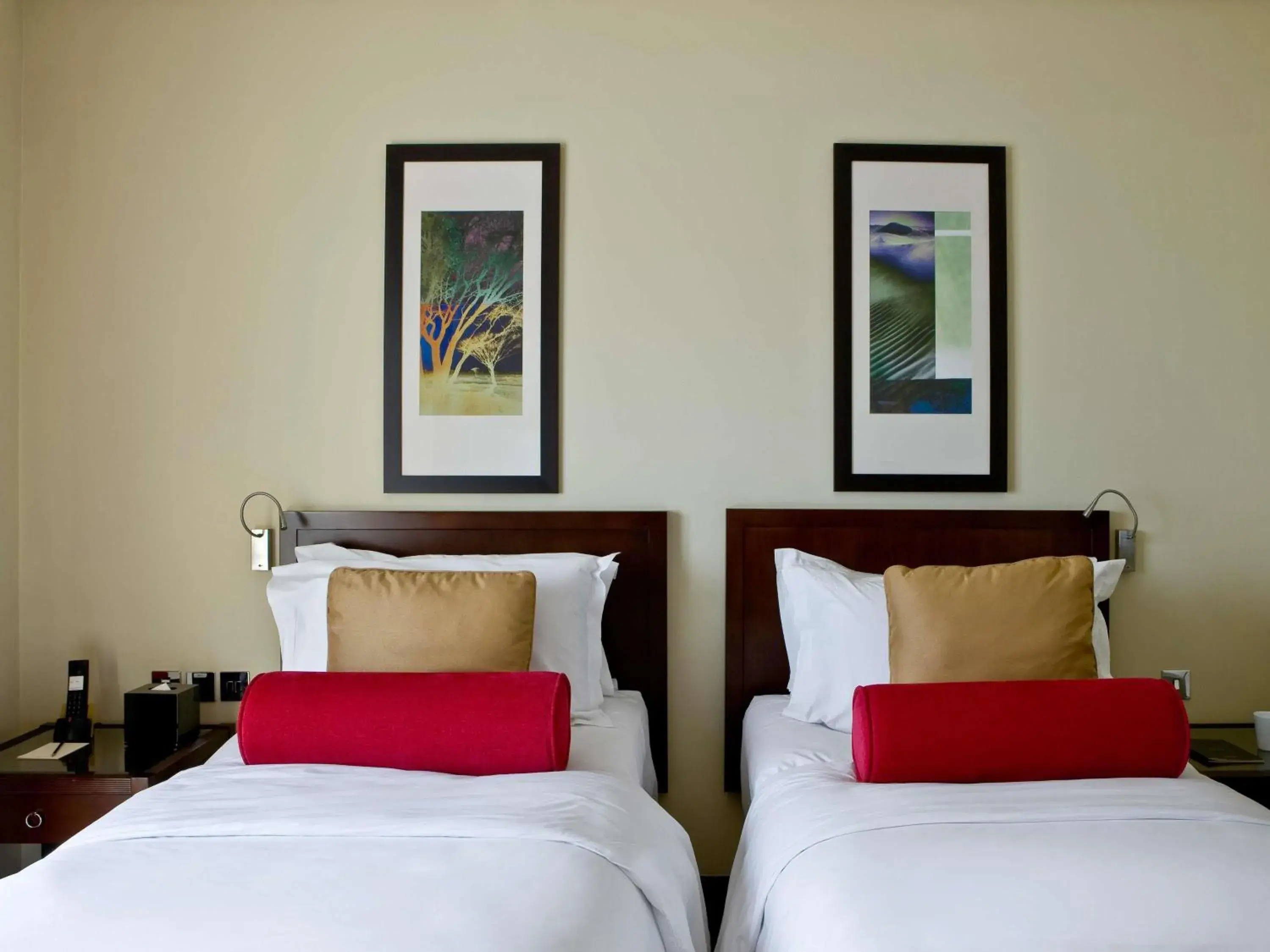 Luxury Balcony Room with Two Single Beds and City View in Sofitel Al Khobar The Corniche Luxury Balcony Room with Two Single Beds and City View in Sofitel Al Khobar The Corniche