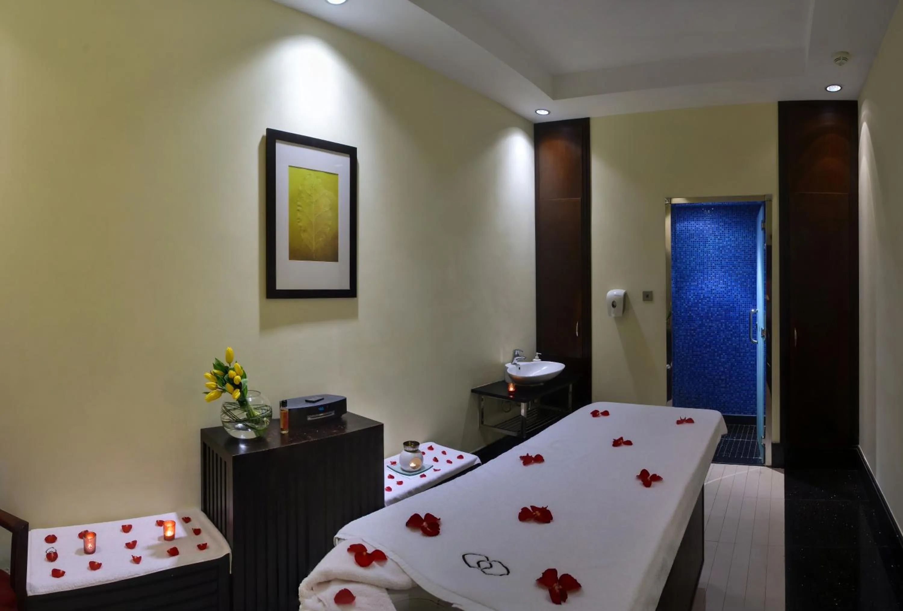 Massage, Bed in Sofitel Al Khobar The Corniche