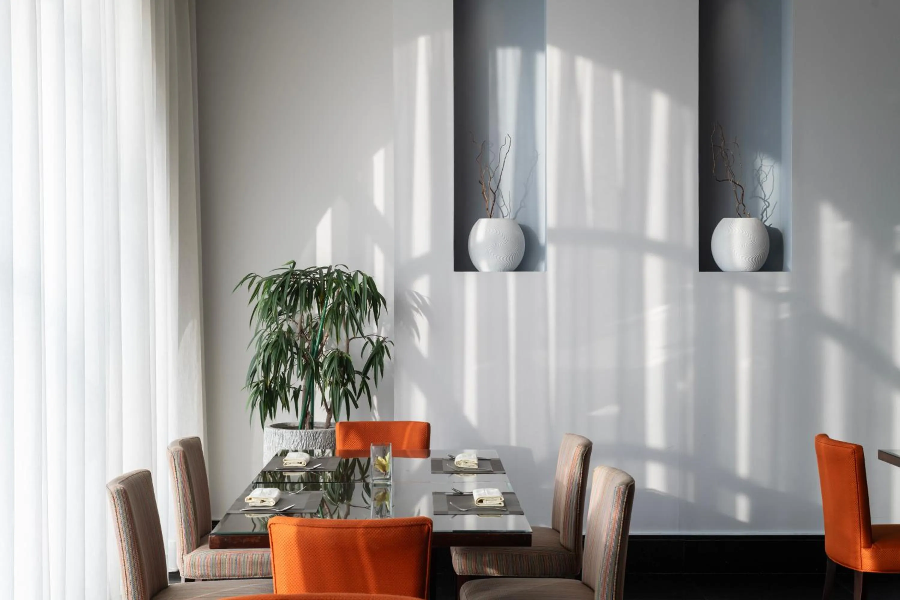 Dining area in Sofitel Al Khobar The Corniche