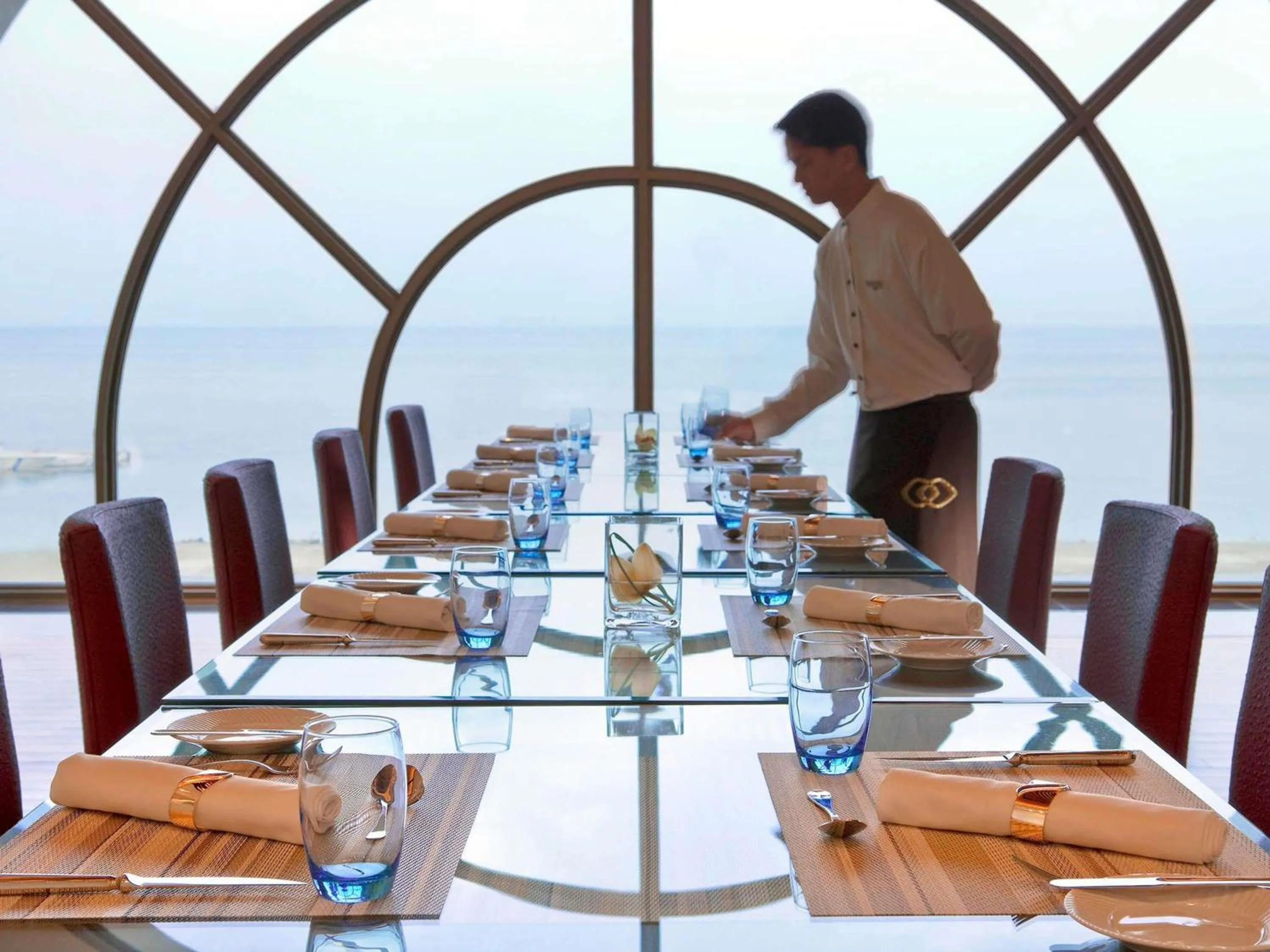 Restaurant/places to eat in Sofitel Al Khobar The Corniche