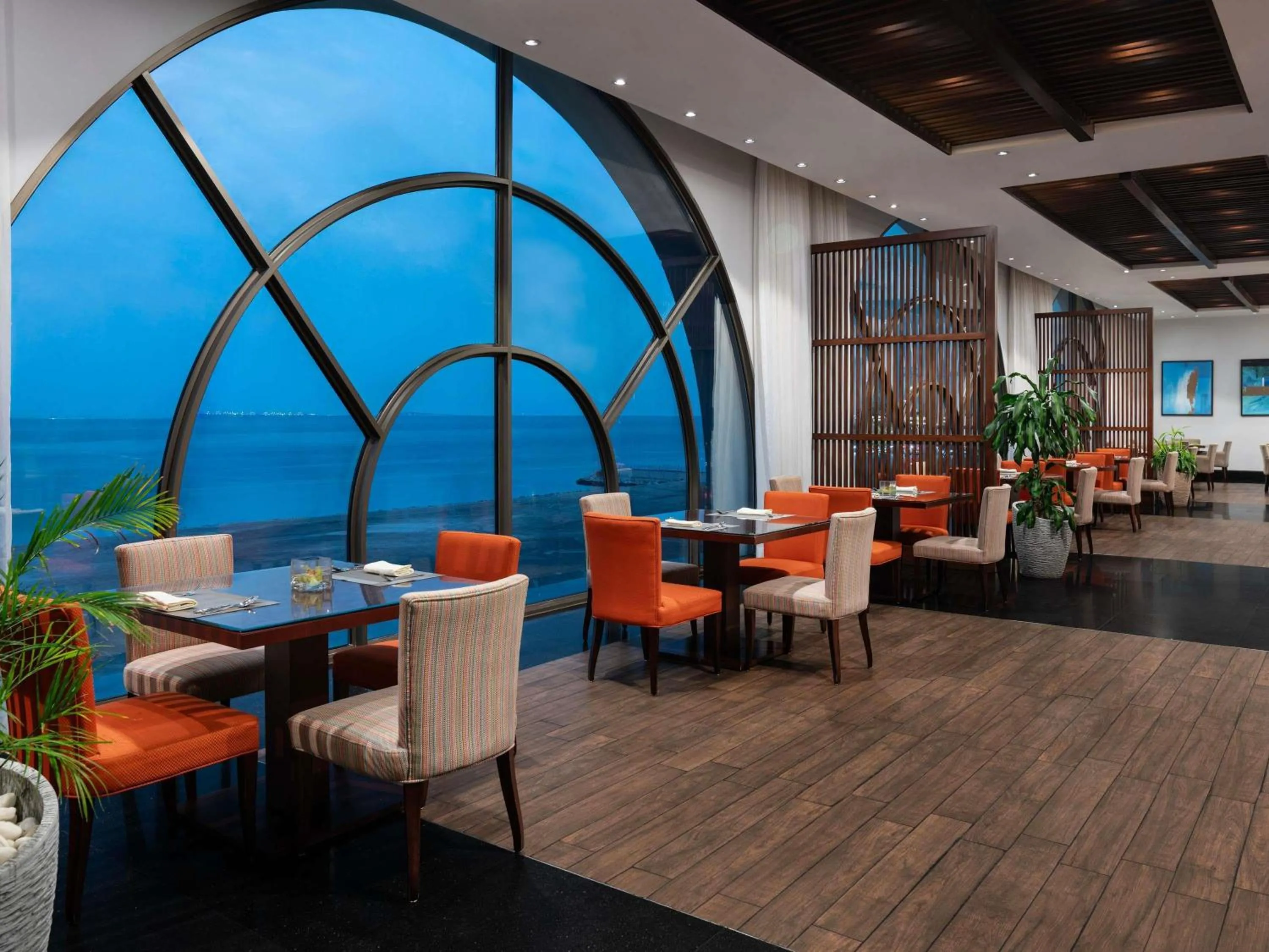 Restaurant/places to eat in Sofitel Al Khobar The Corniche