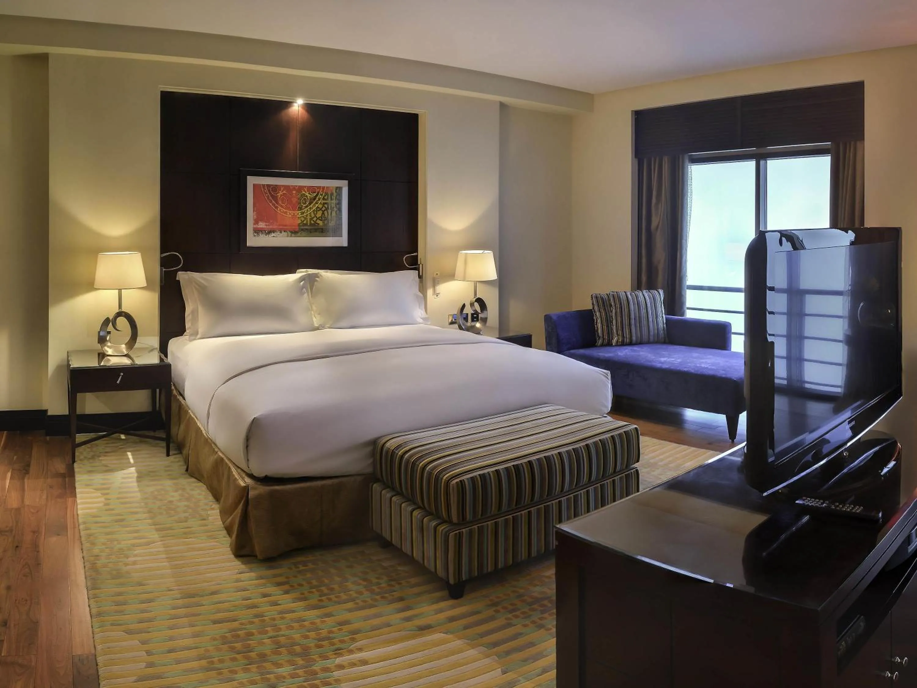 Photo of the whole room, Bed in Sofitel Al Khobar The Corniche