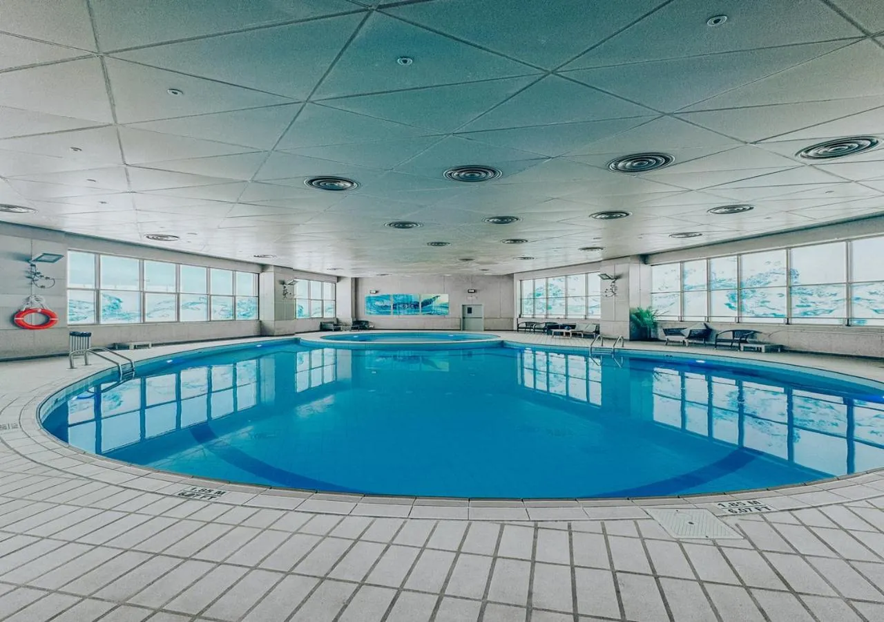 Swimming pool in Sofitel Al Khobar The Corniche