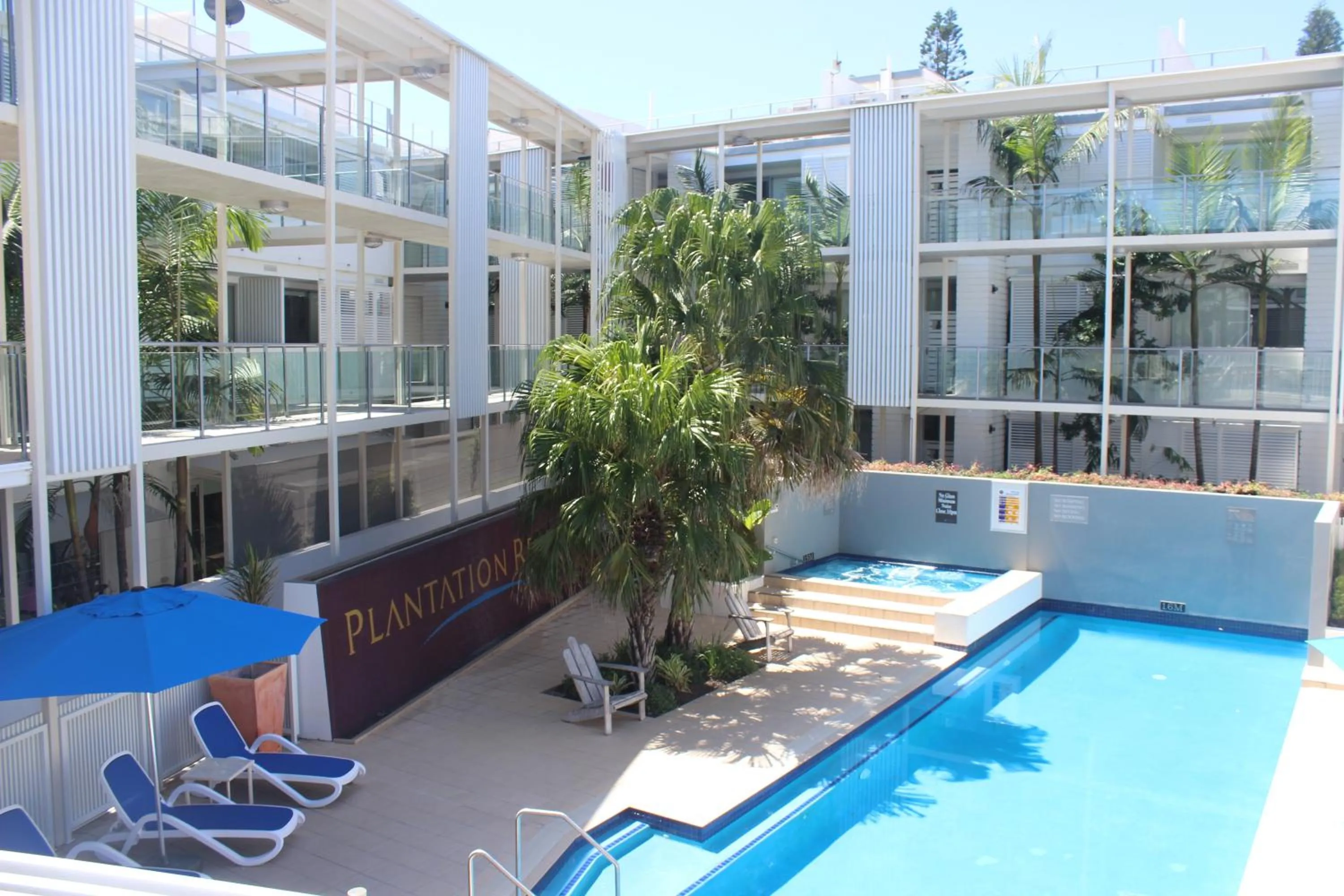 Day in Plantation Resort At Rainbow