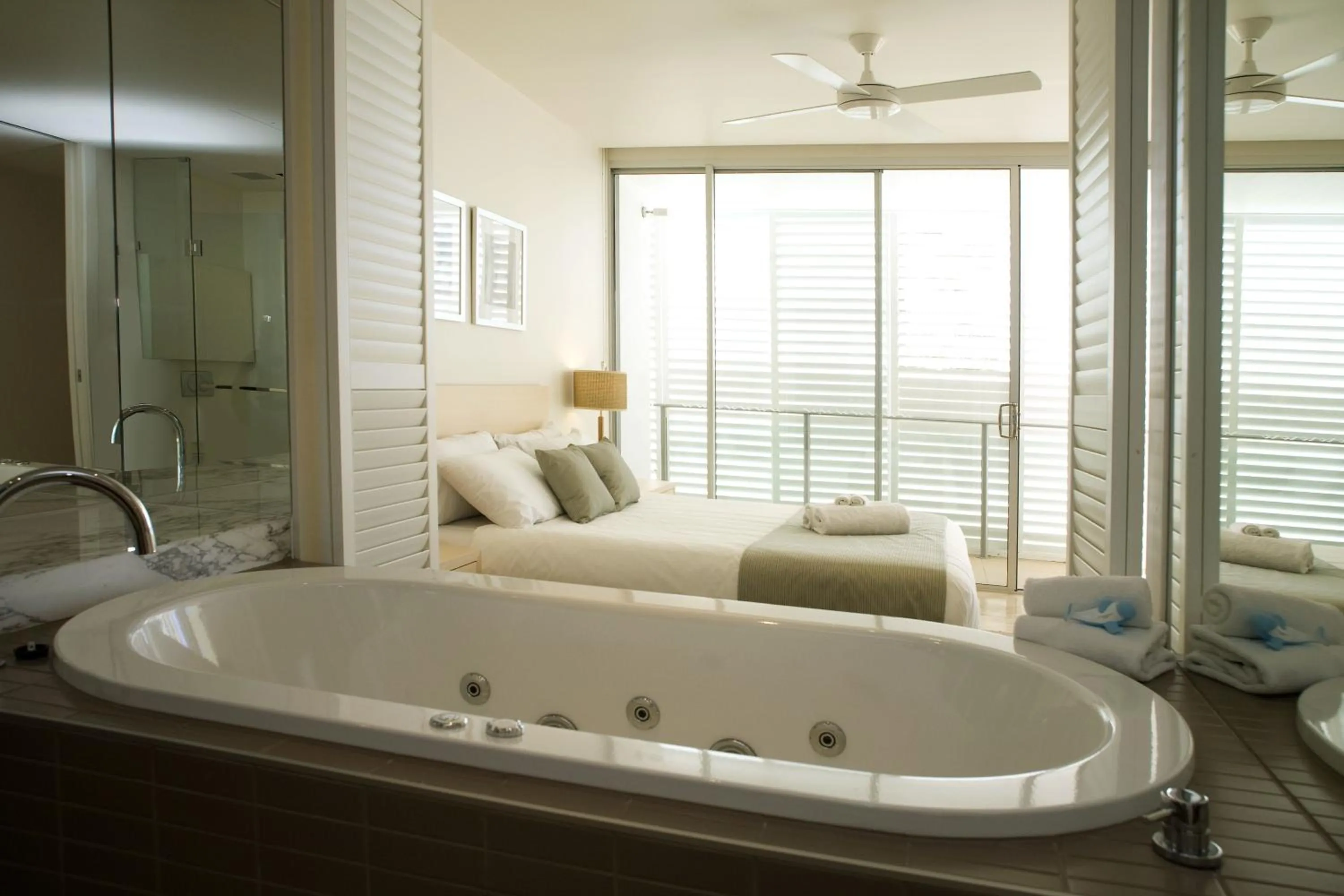 Bed in Plantation Resort At Rainbow