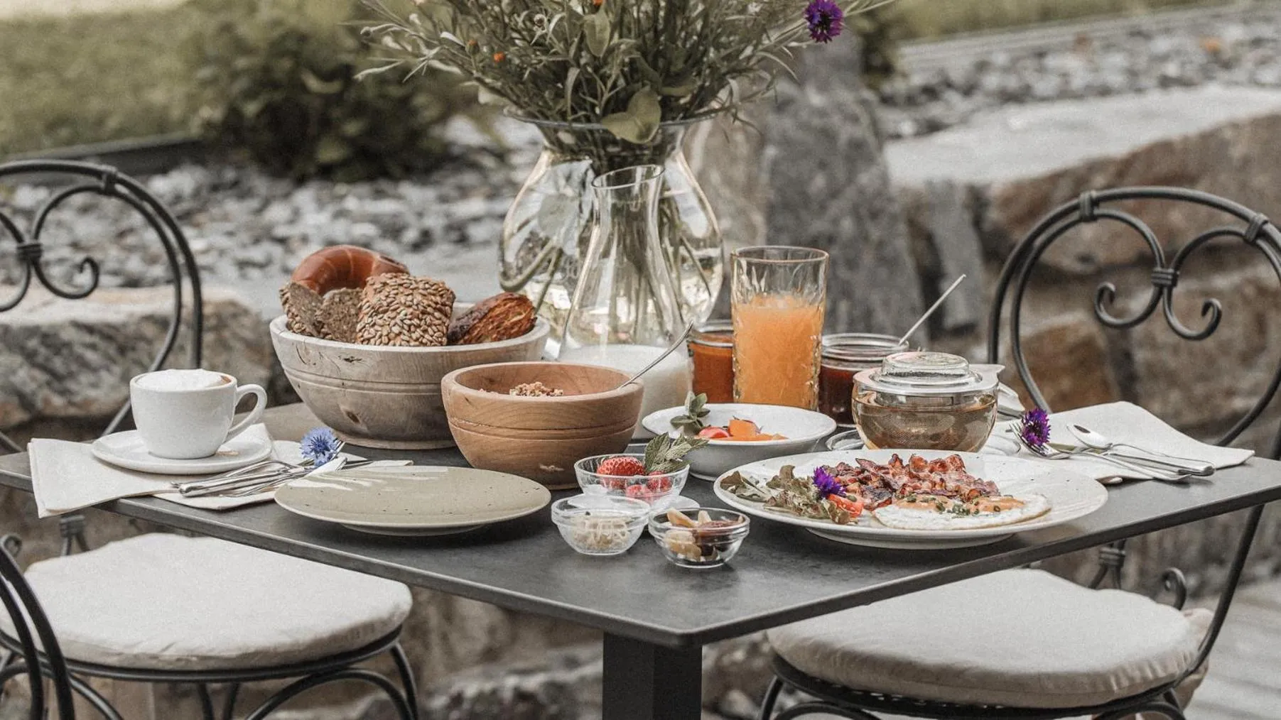 Breakfast in ASTER Boutique Hotel & Chalets