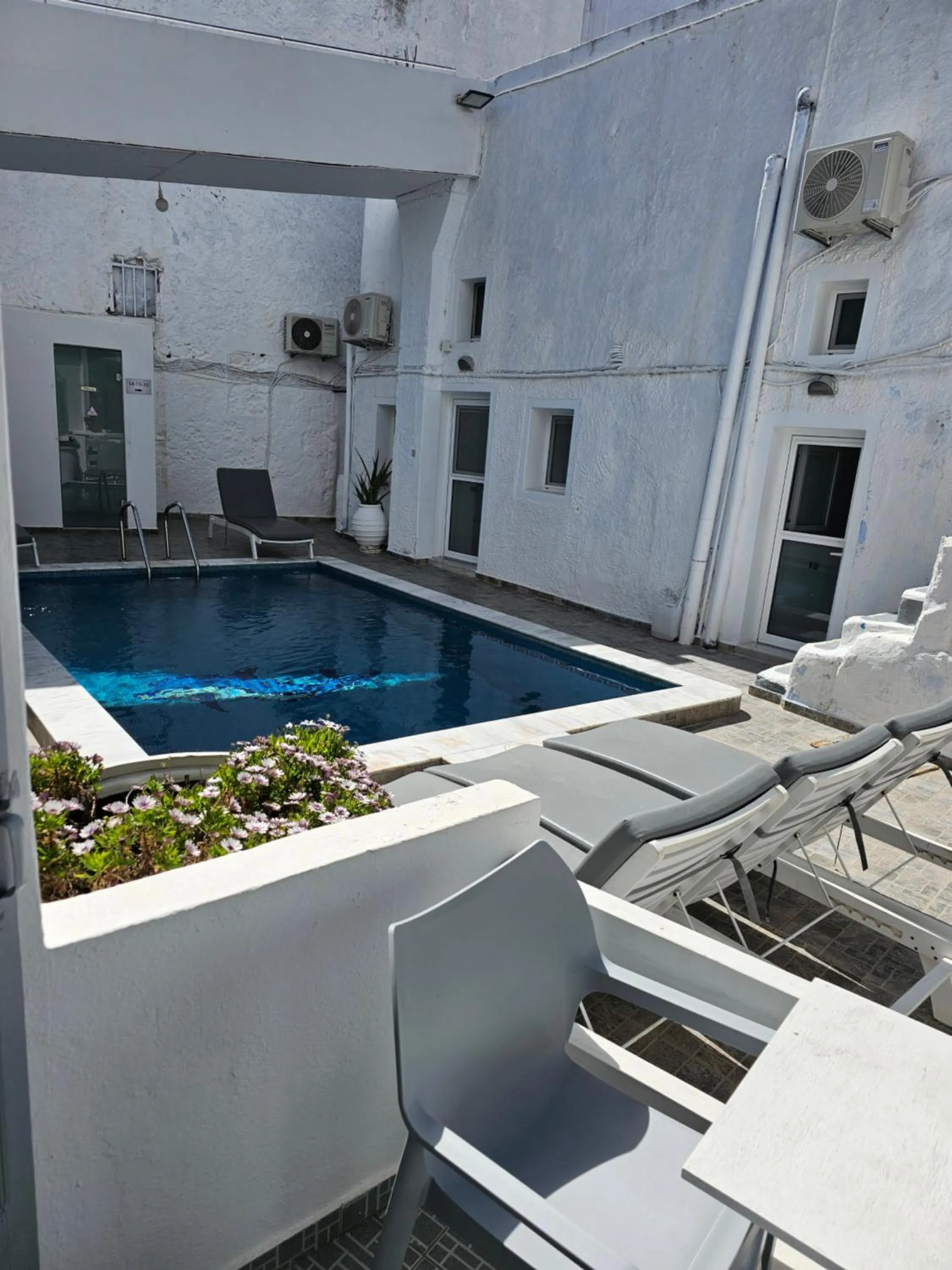 Property building in Hotel Leta