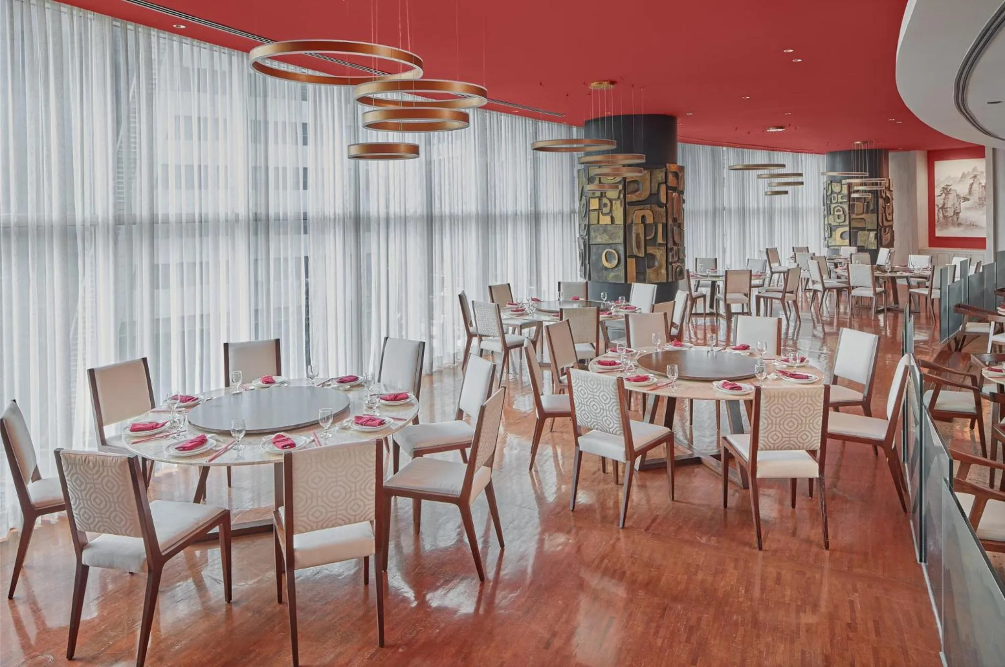 Restaurant/places to eat in Crowne Plaza Manila Galleria by IHG