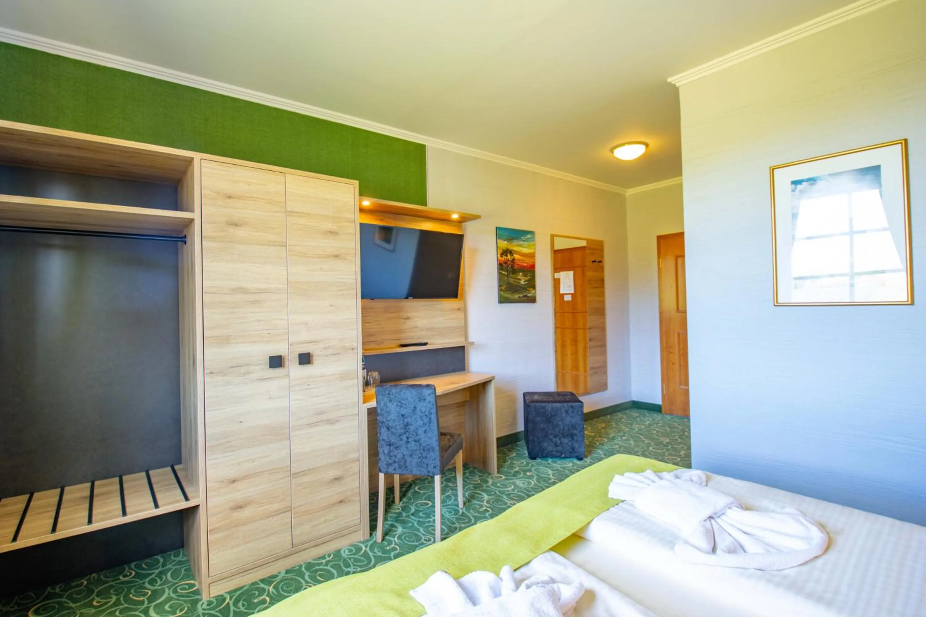 Photo of the whole room in Panorama Berghotel Wettiner Höhe