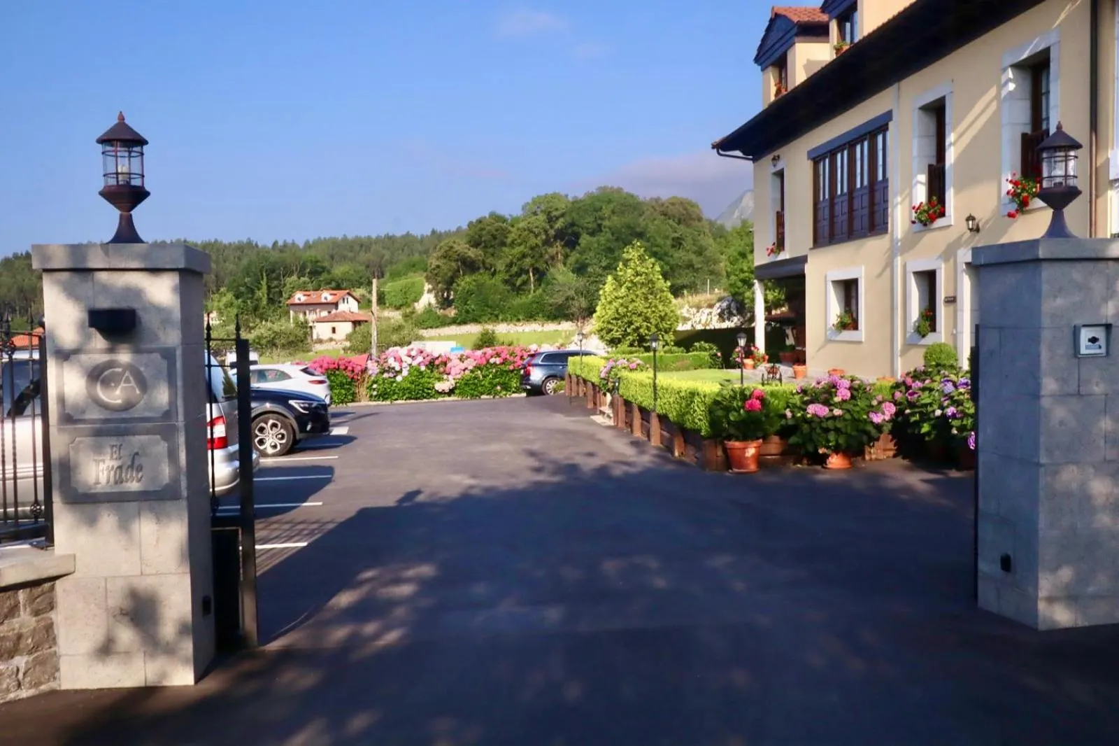 Parking in Casa de Aldea El Frade