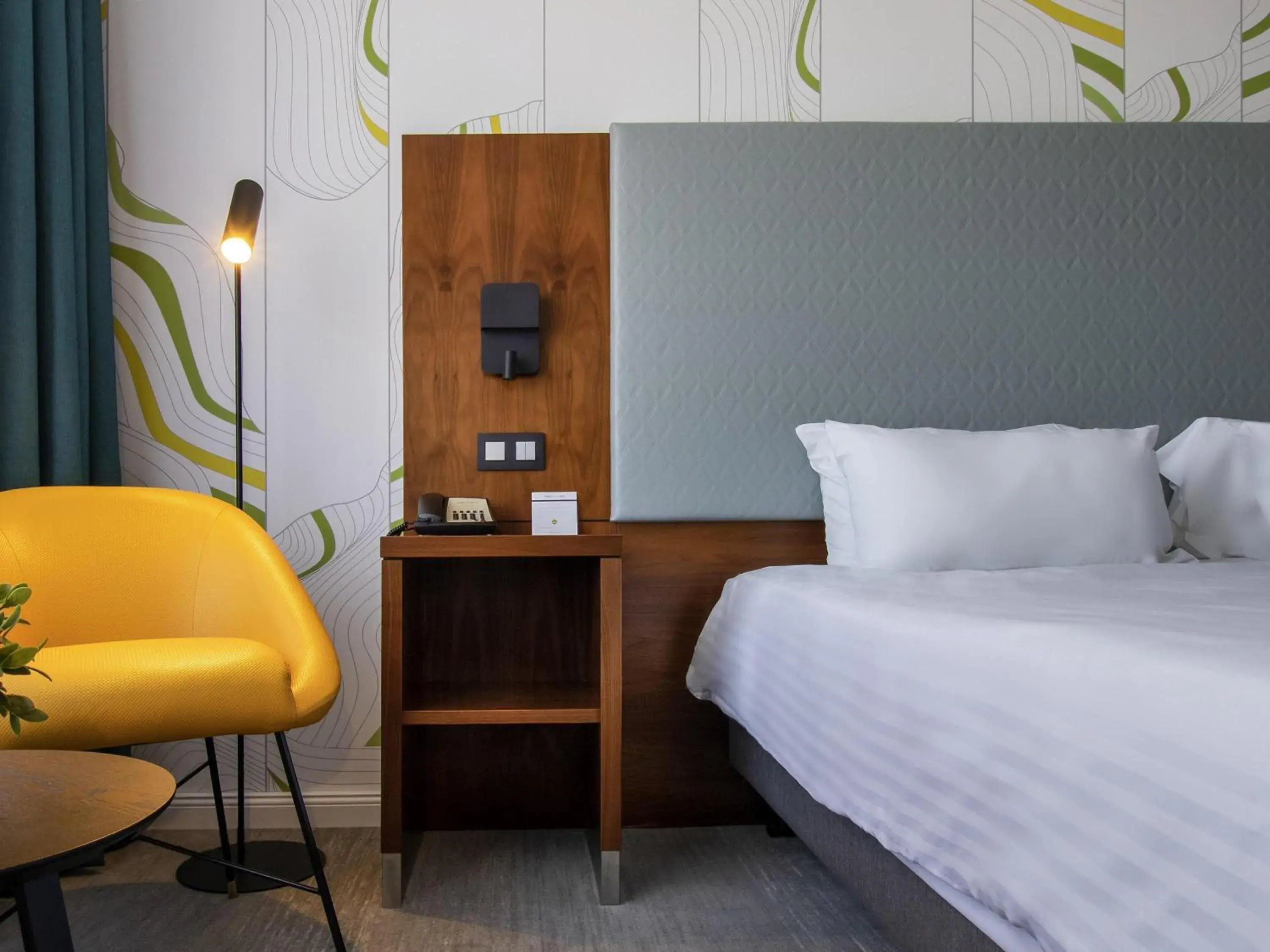 Classic King Room with City Side View in Maek Hotel Antwerp Central - Handwritten Collection by Accor Classic King Room with City Side View in Maek Hotel Antwerp Central - Handwritten Collection by Accor