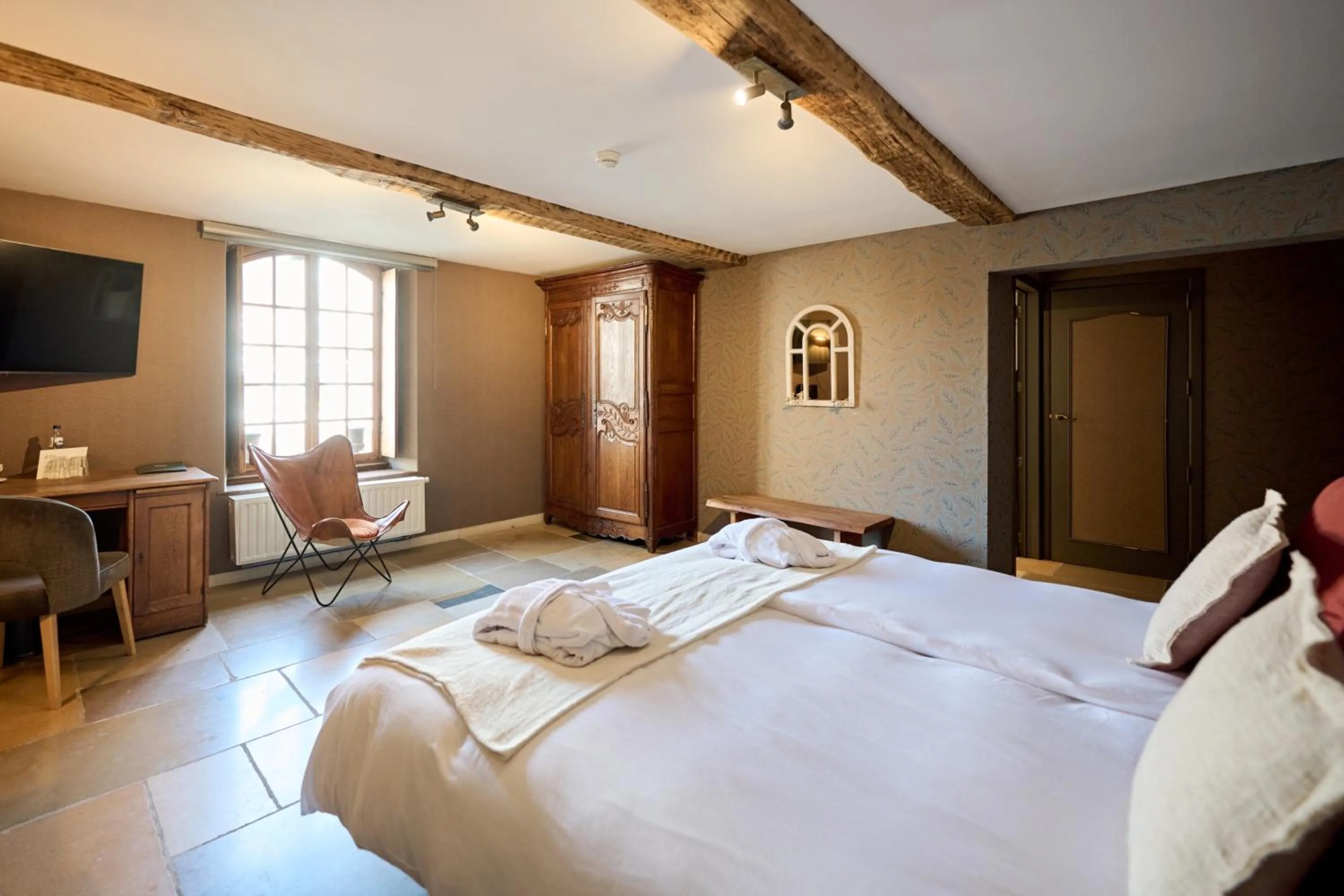 Bed in Hotel La Malle Poste