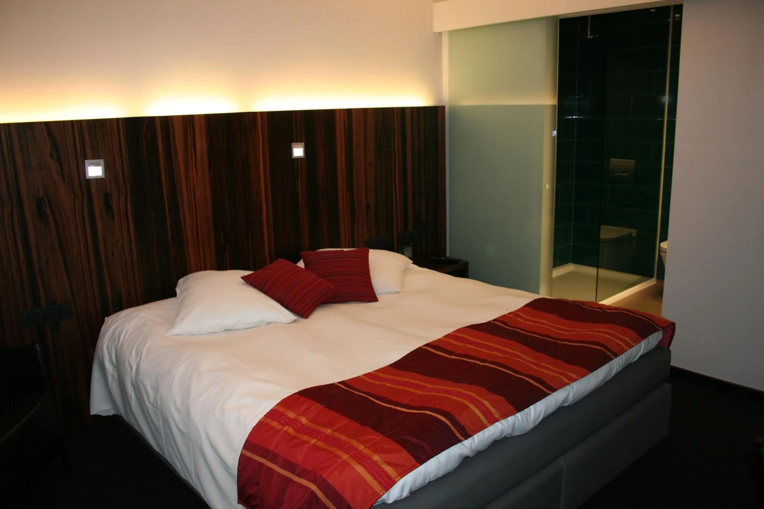 Photo of the whole room, Bed in Hotel Carpinus