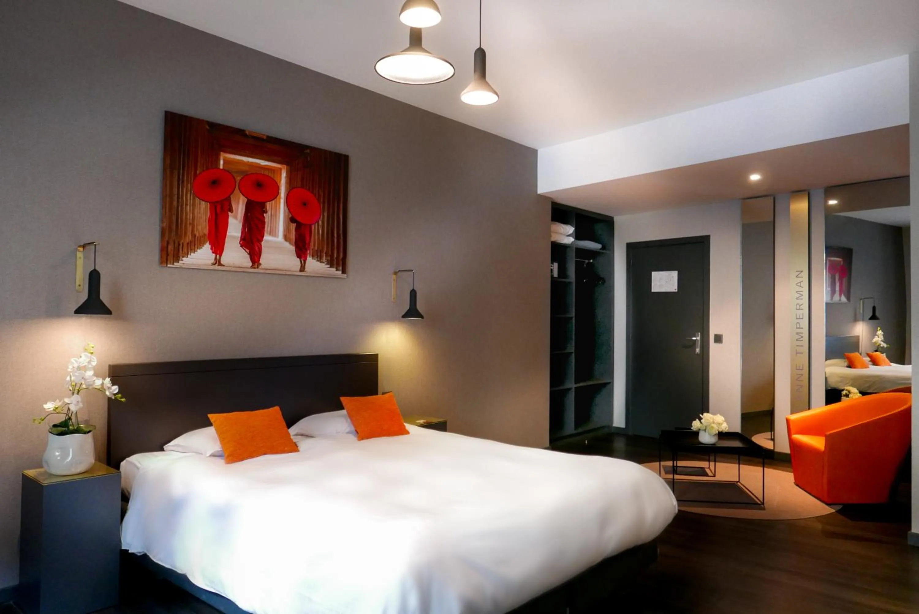 Photo of the whole room, Bed in Atlas Hotel Brussels