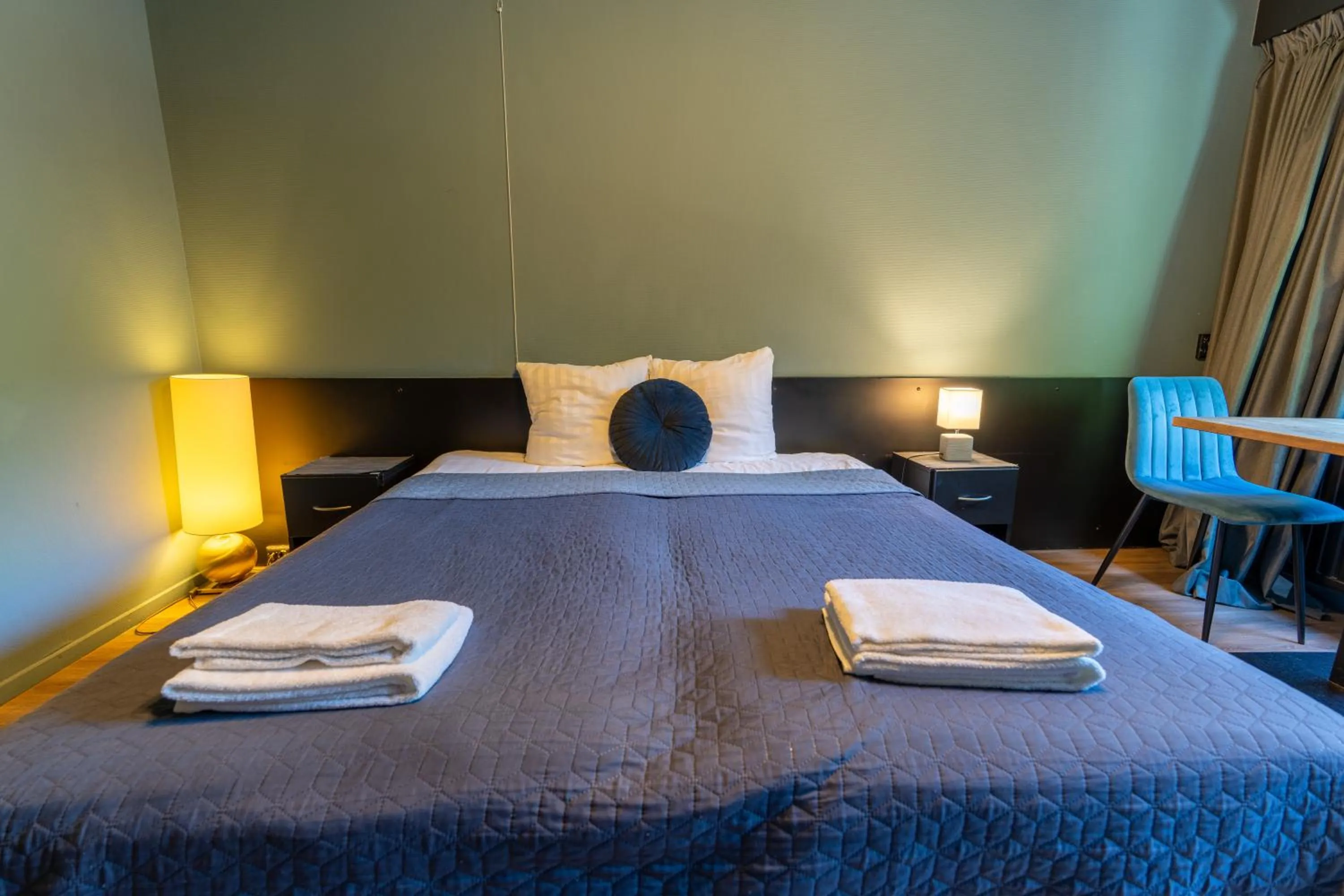 Bed in Hotel Zee Bergen