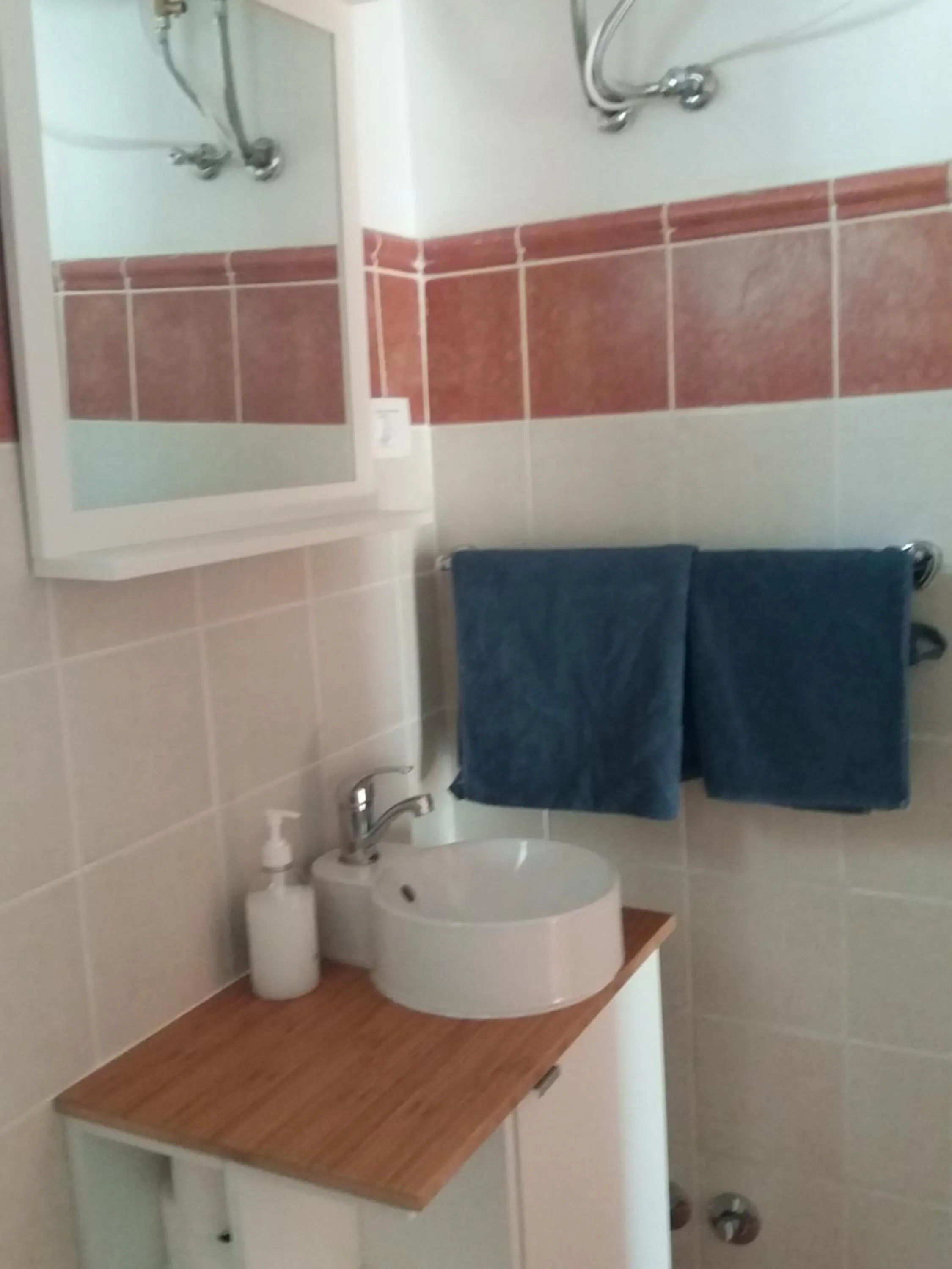 Bathroom in Porto Antigo Holidays