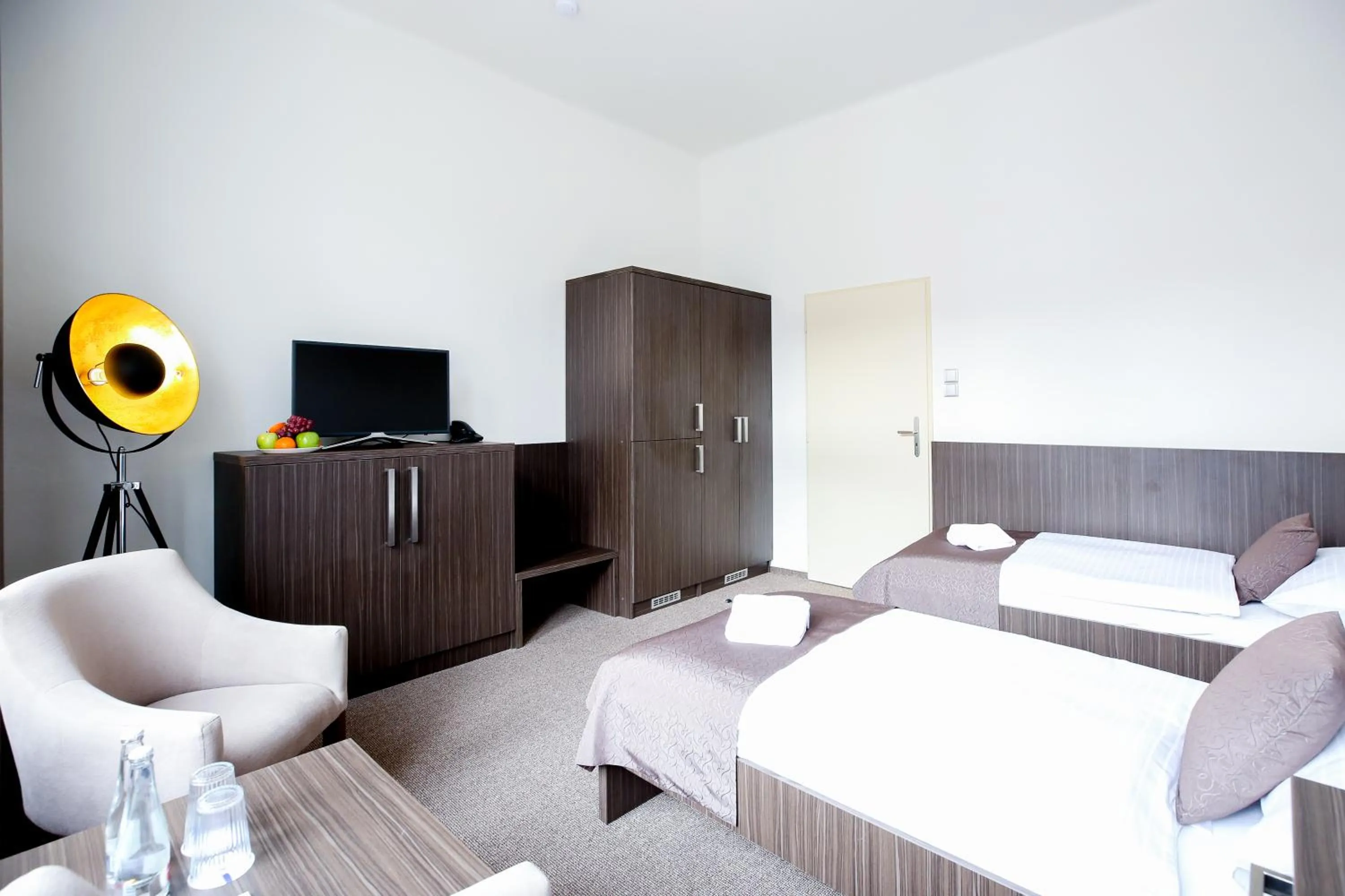 Bed in Apartments Embassy by LH