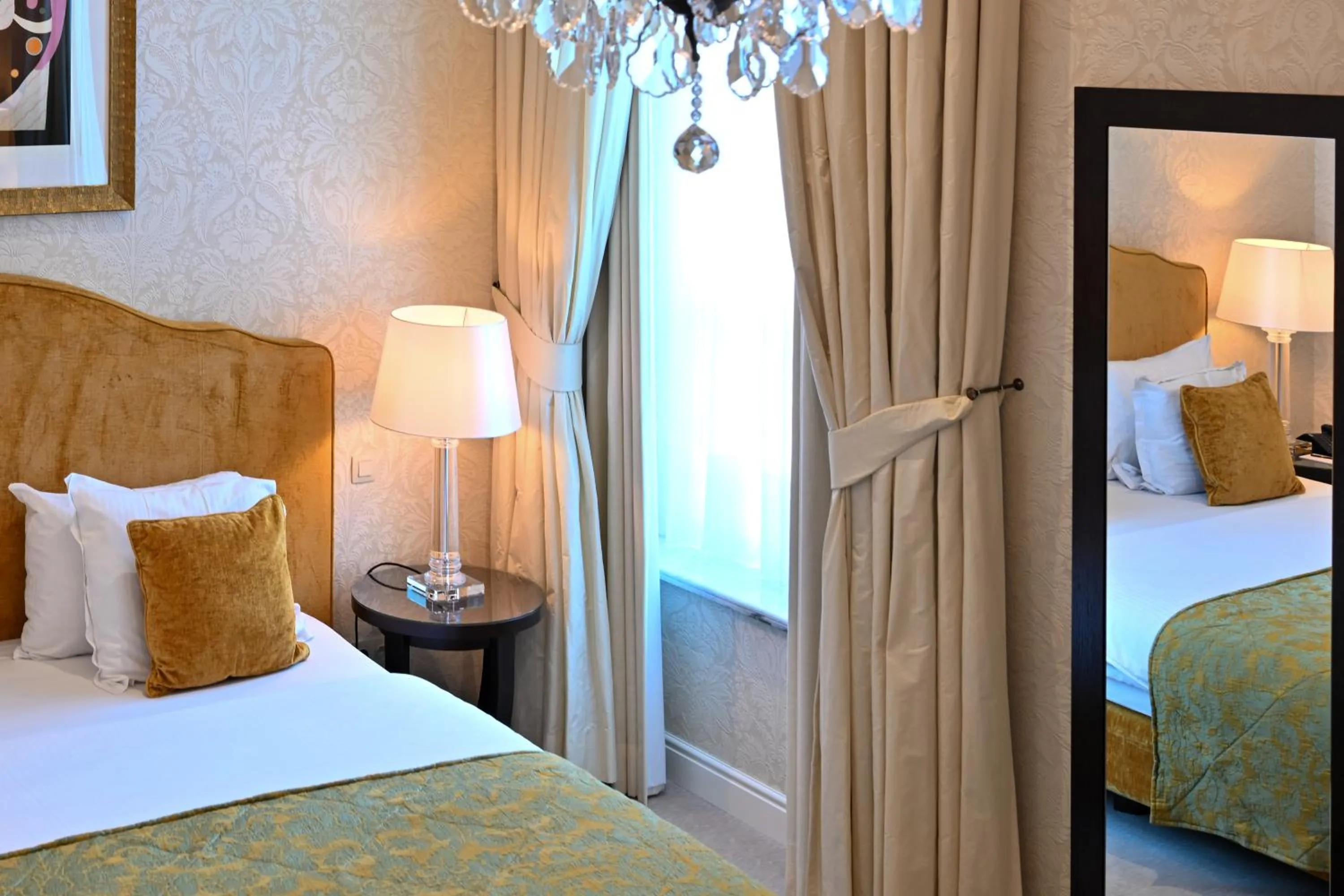 Bed in Grand Hotel Casselbergh