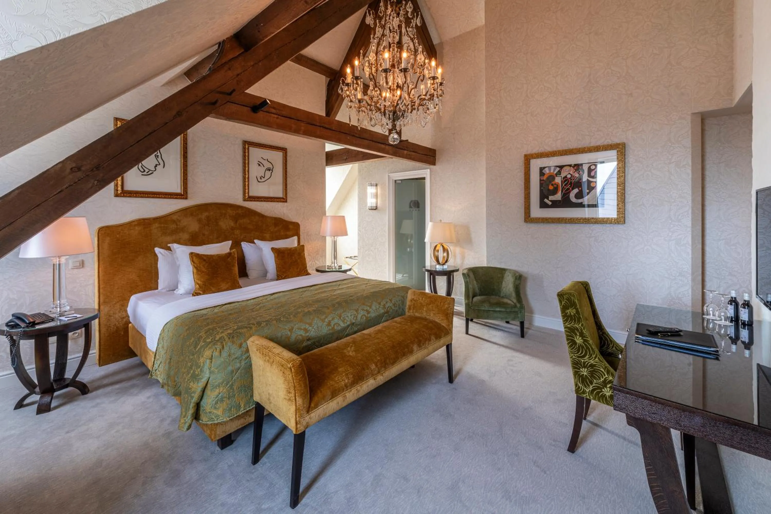 Bed in Grand Hotel Casselbergh