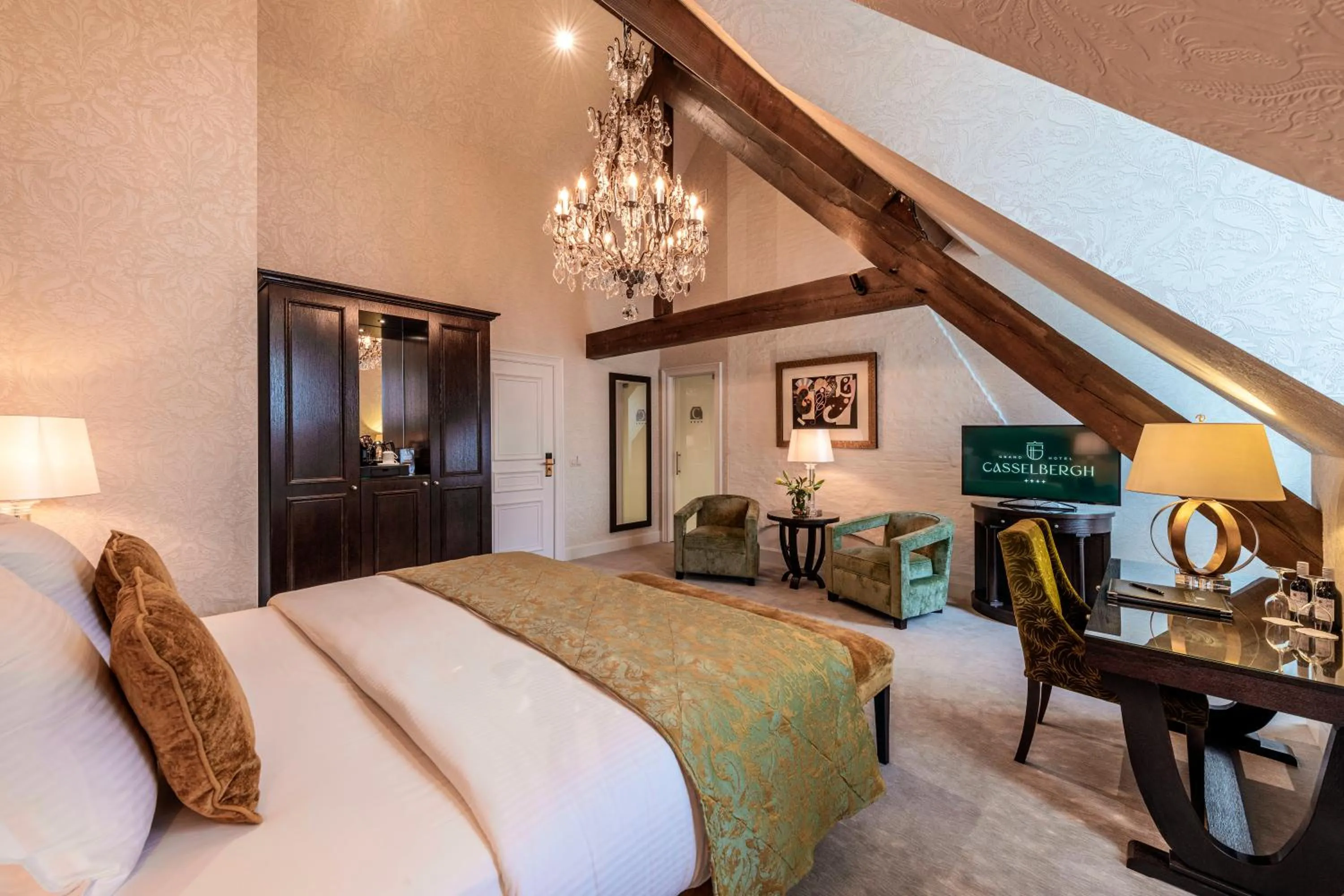 Bed in Grand Hotel Casselbergh