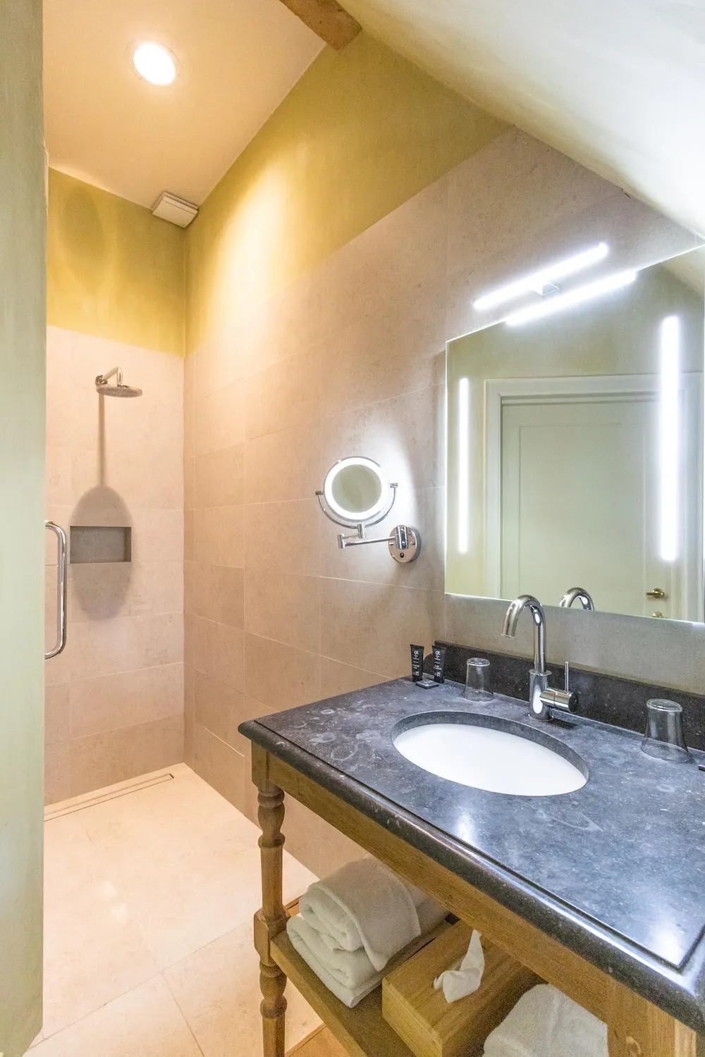 B&B Kasteelhoeve de Kerckhem