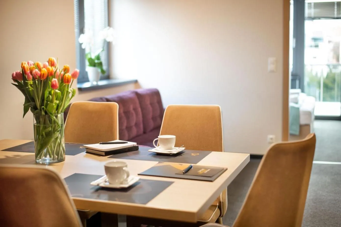 Photo of the whole room in Onyx Luxury