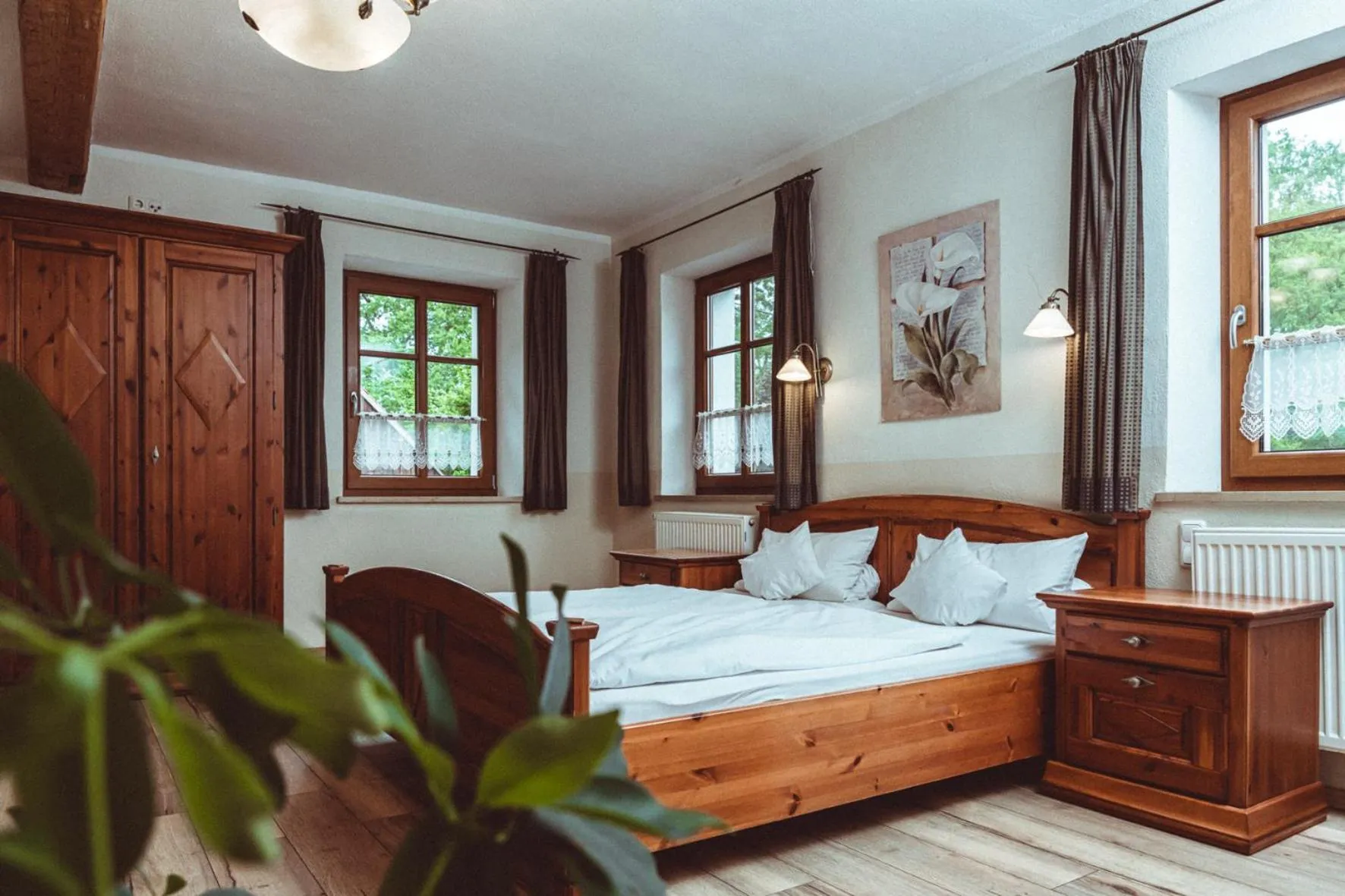 Bed in Landhotel Kahrmühle