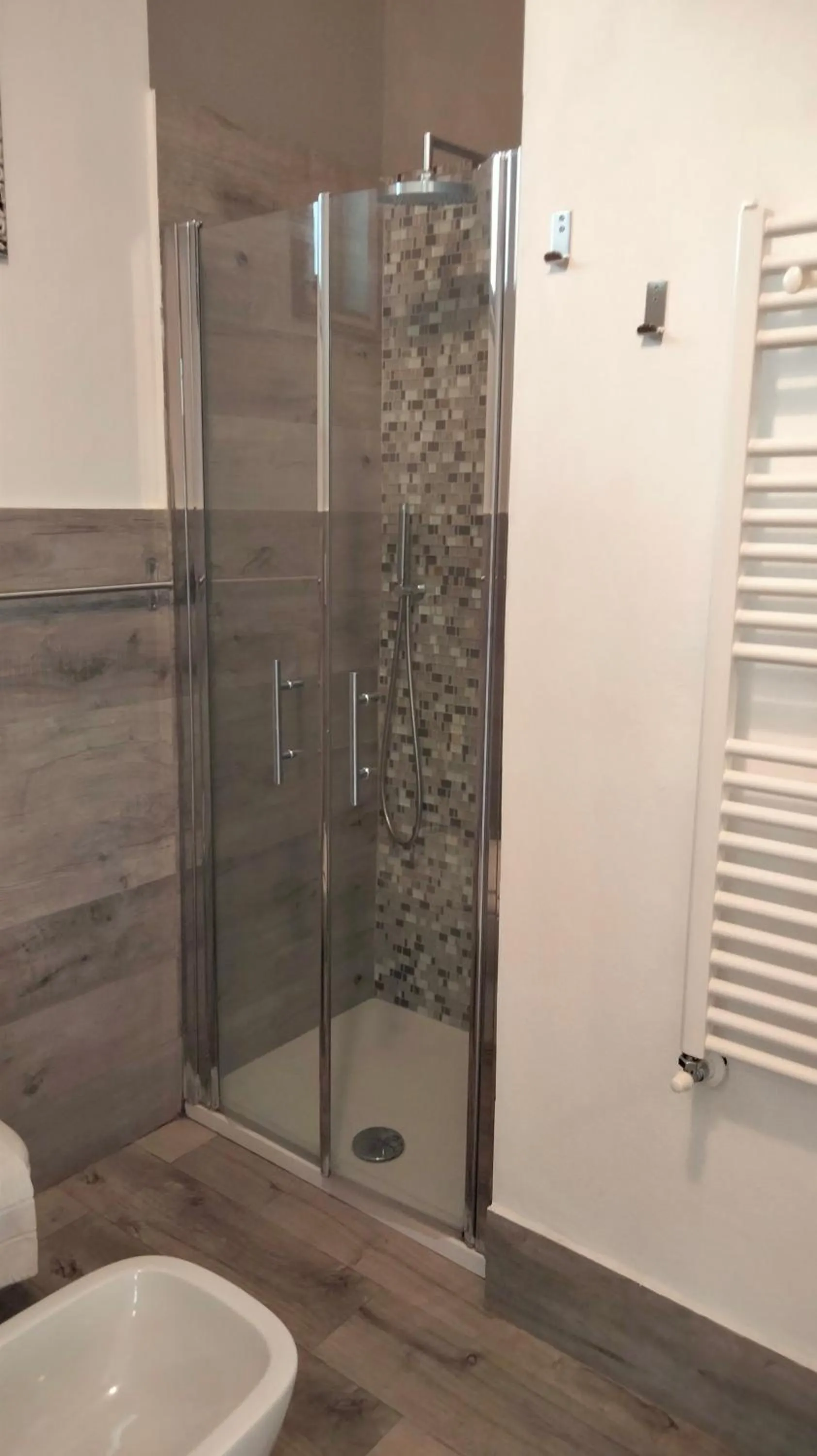 Bathroom in Levante Residence