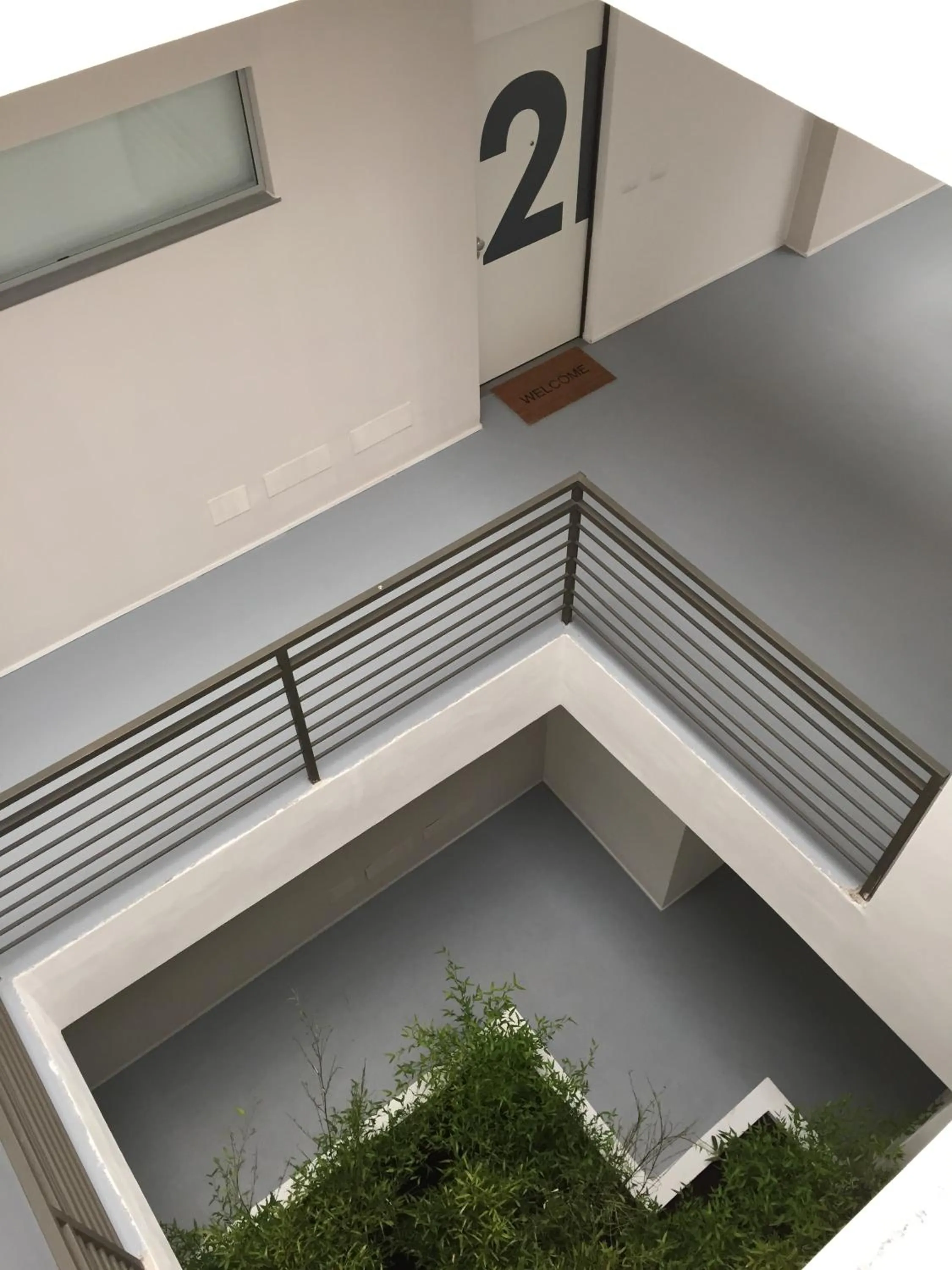 Area and facilities in Levante Residence