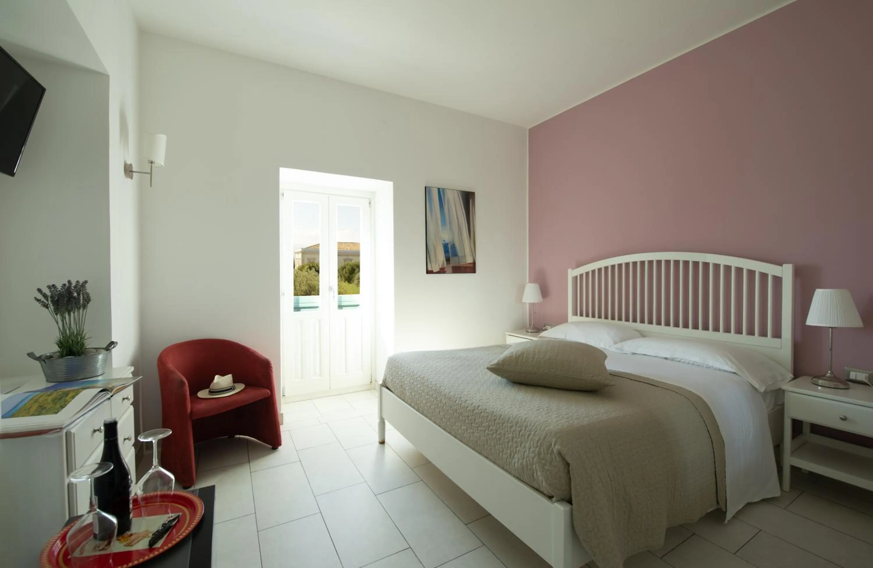 Bed in Isola Charm B&B - Pool & Nature Stay