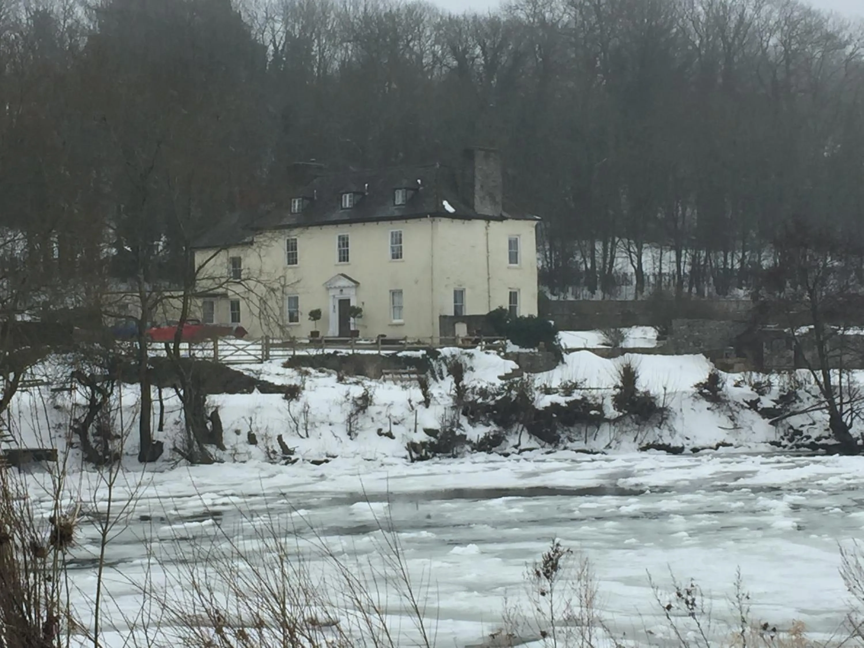 Property building in Aberllynfi Riverside Guest House