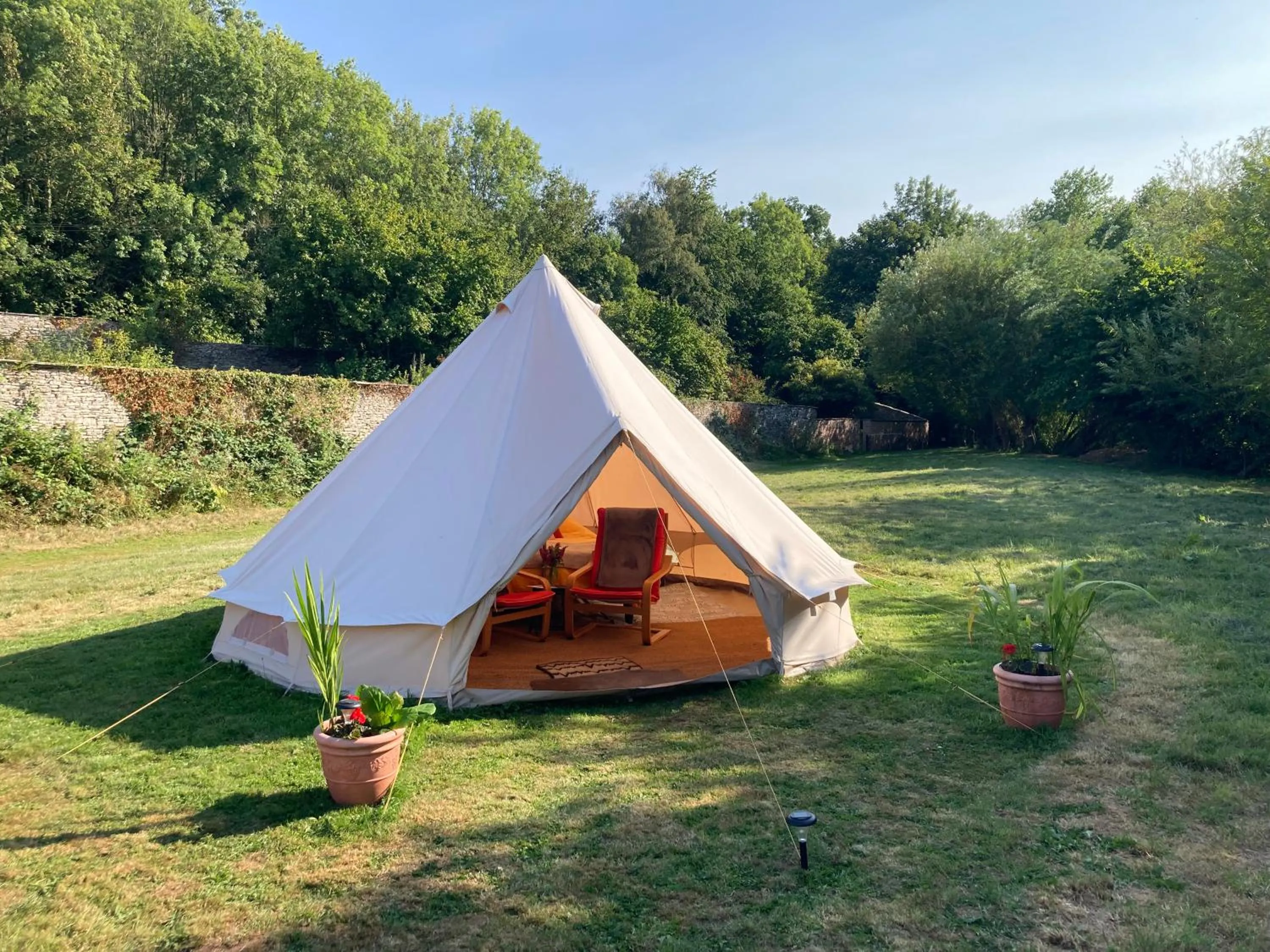 Garden in Aberllynfi Riverside Guest House