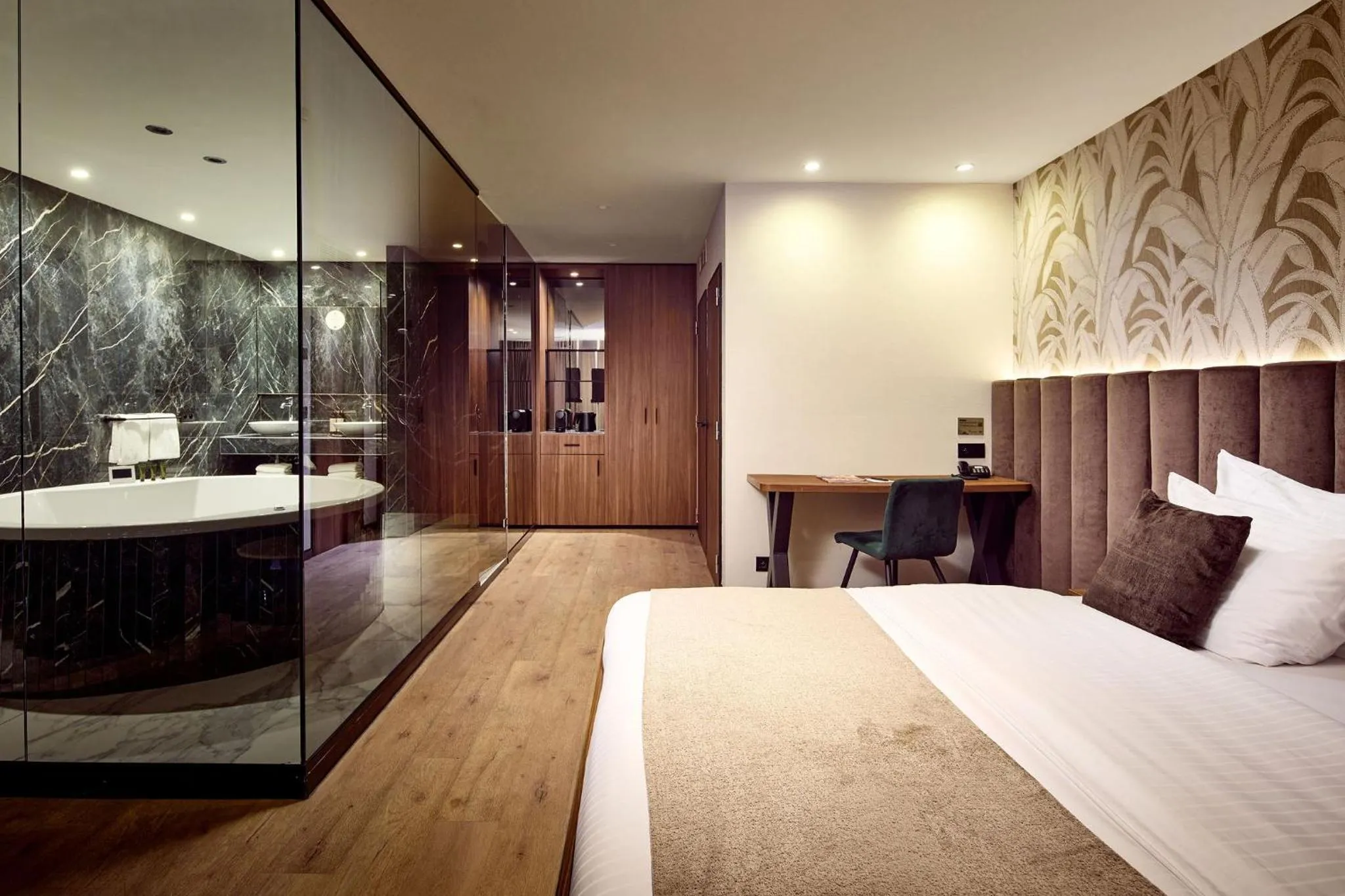 Photo of the whole room, Bed in Van der Valk Hotel Beveren