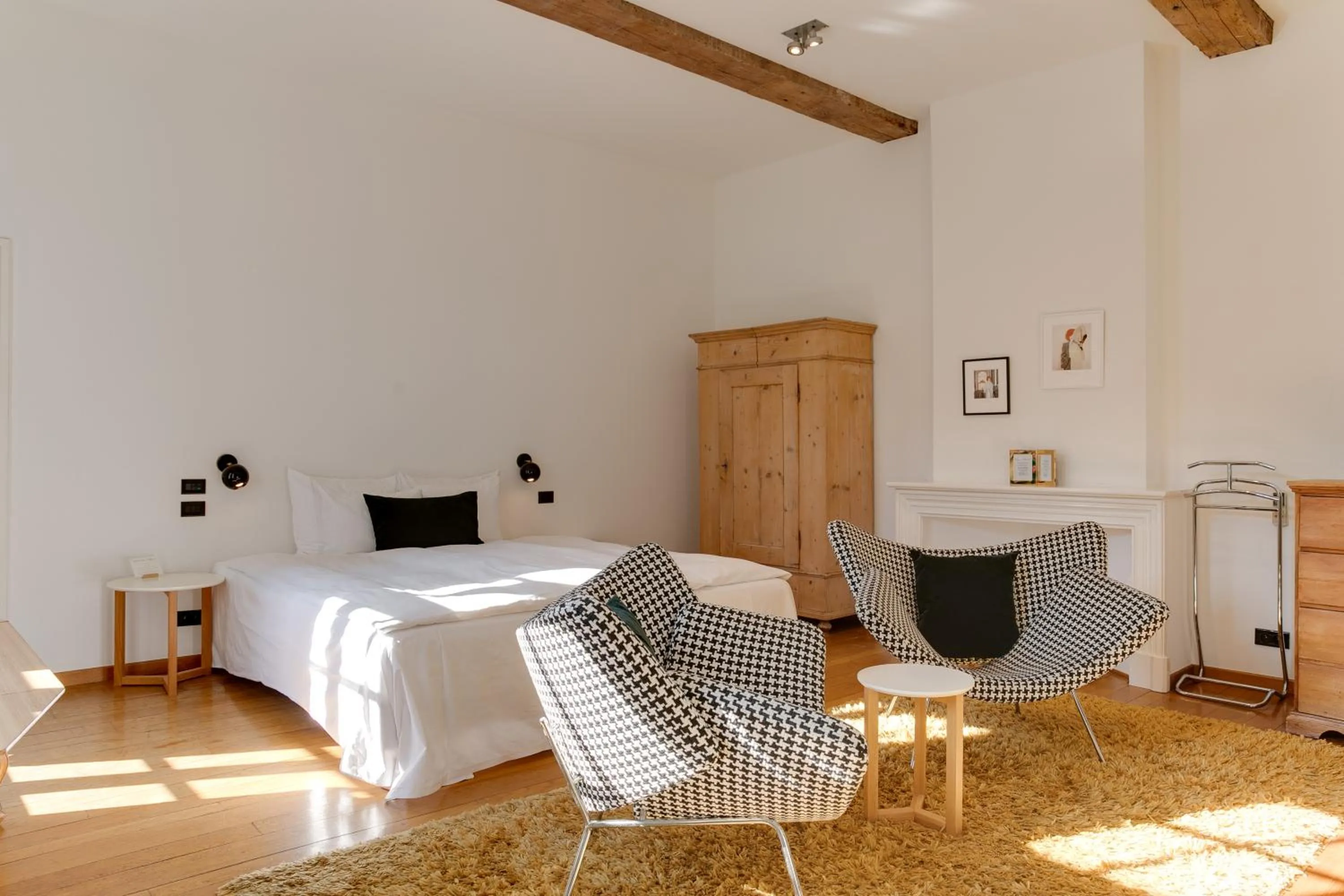 Bed in Hotel De Witte Lelie -Small Luxury Hotels of the World