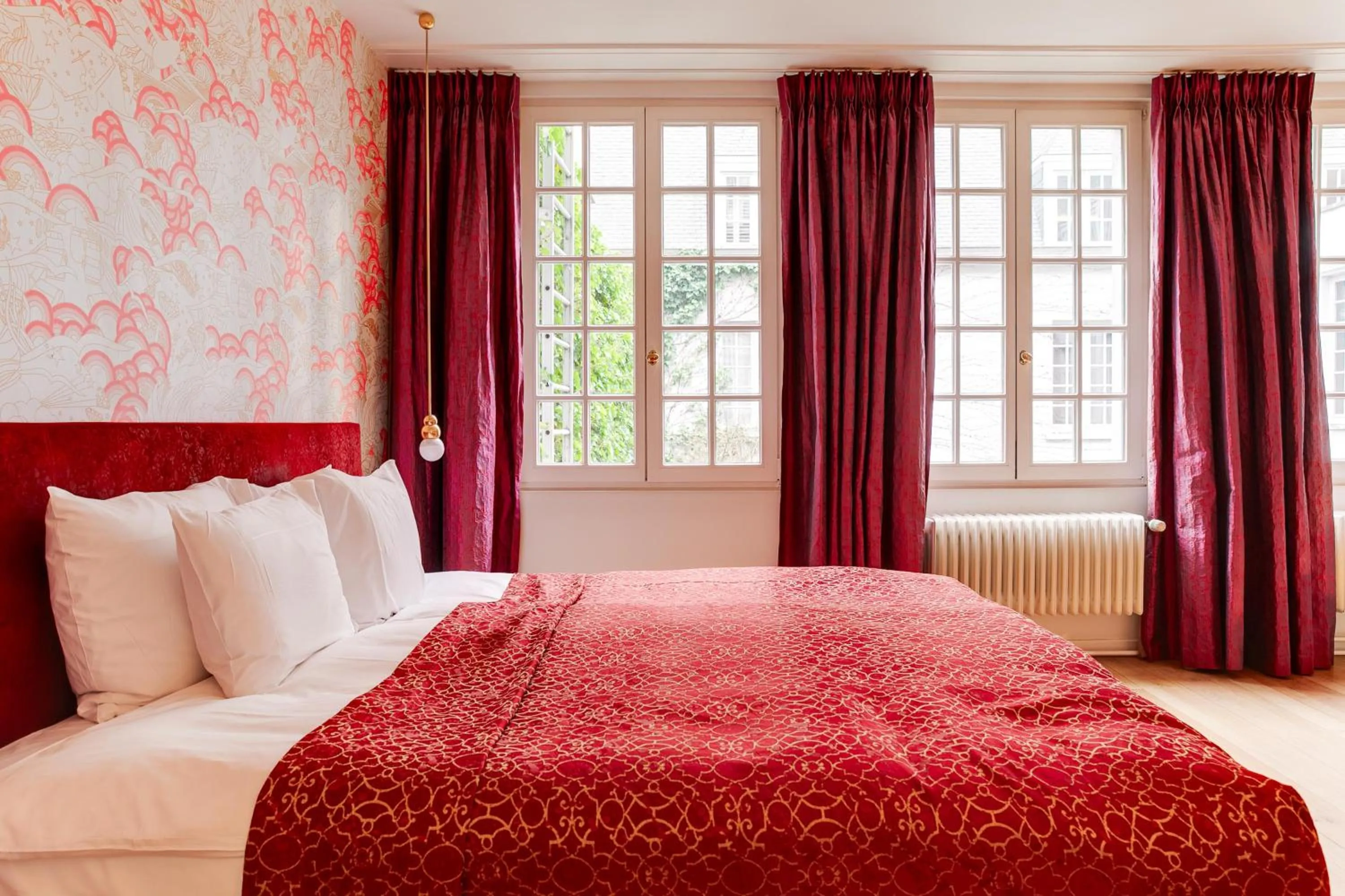 Bed in Hotel De Witte Lelie -Small Luxury Hotels of the World