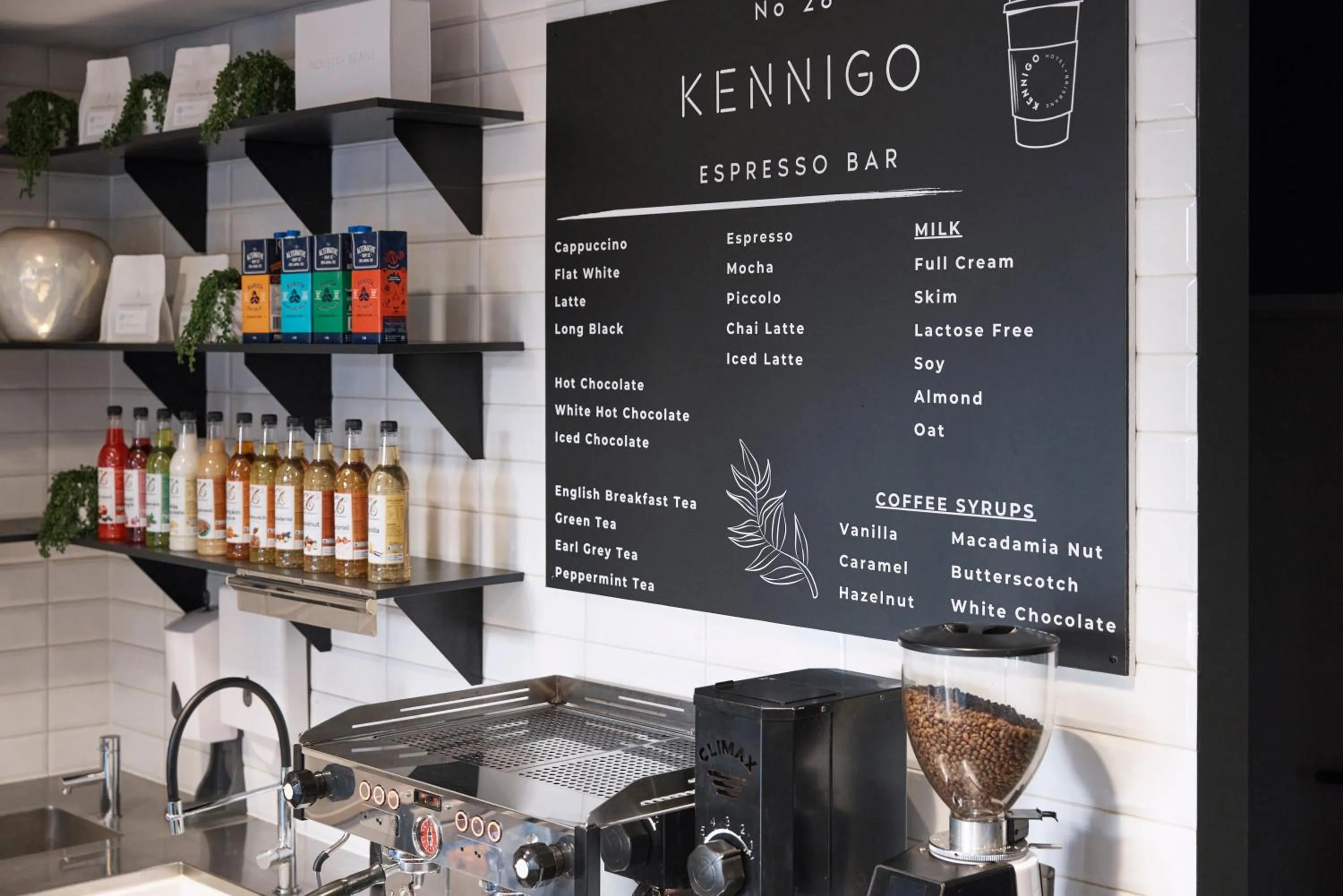 Restaurant/places to eat in Kennigo Hotel Brisbane, Independent Collection by EVT