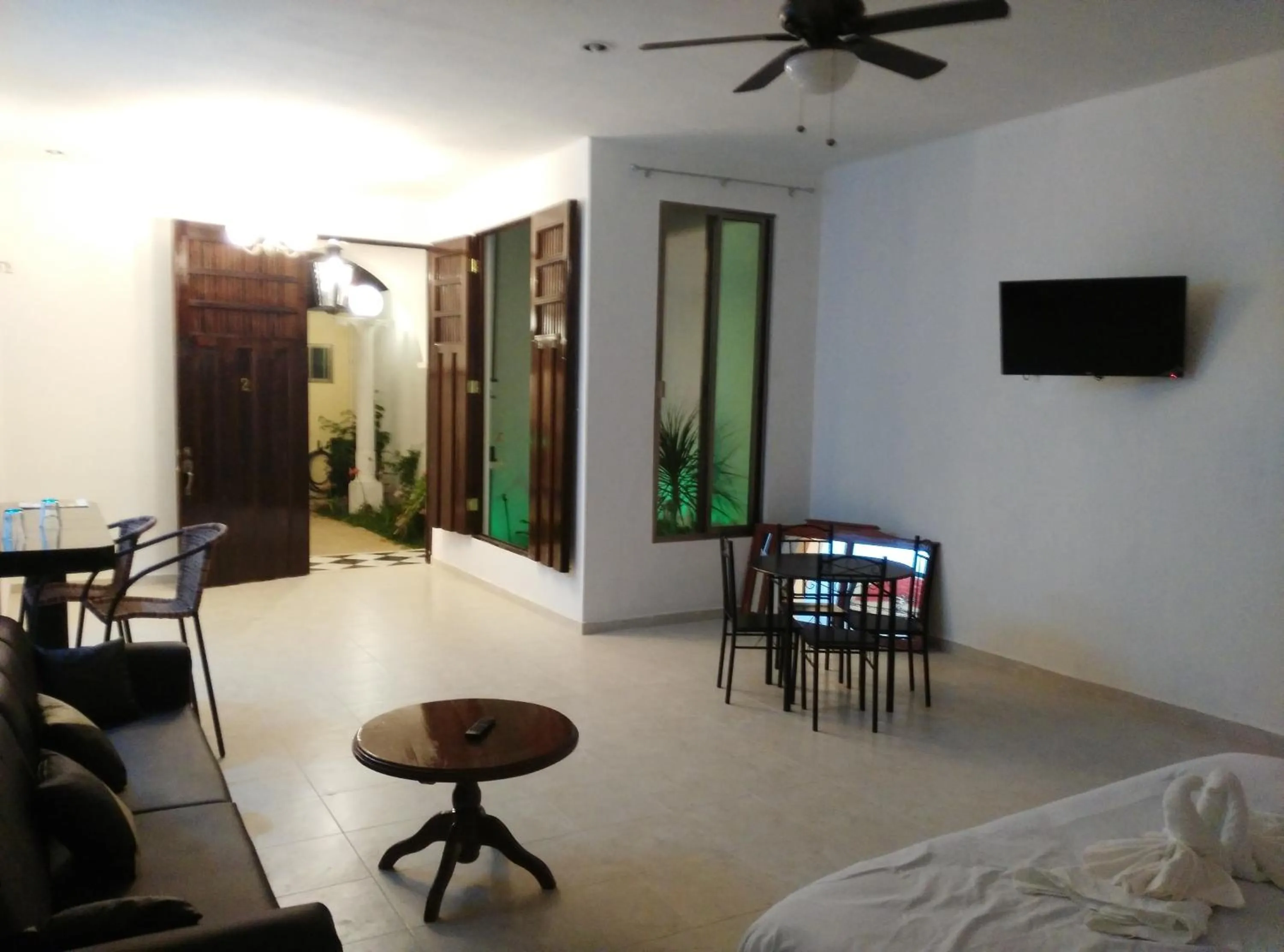 Bedroom, Bed in Hotel Hacienda Margot