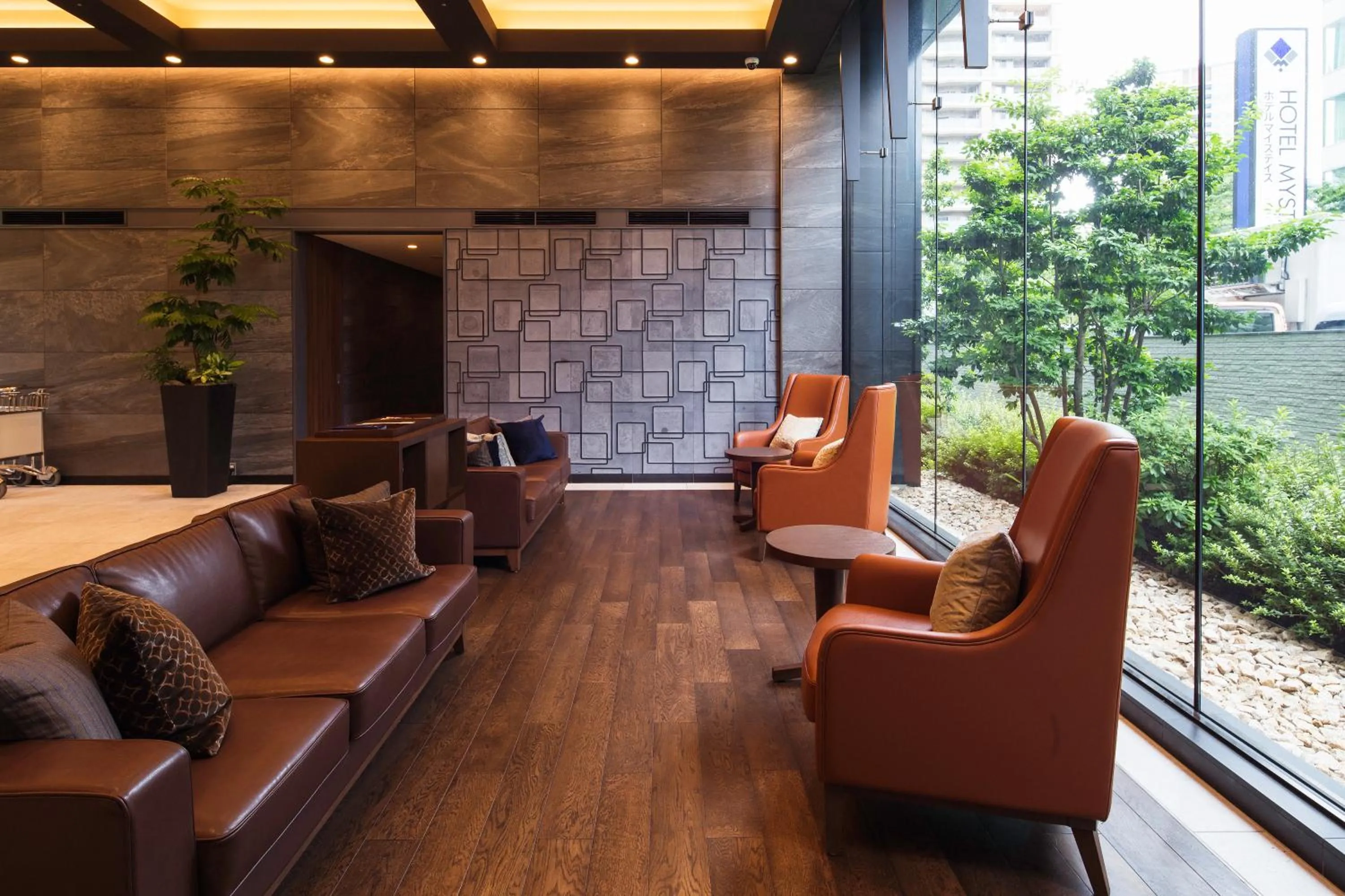 Lobby or reception in Hotel Mystays Premier Akasaka