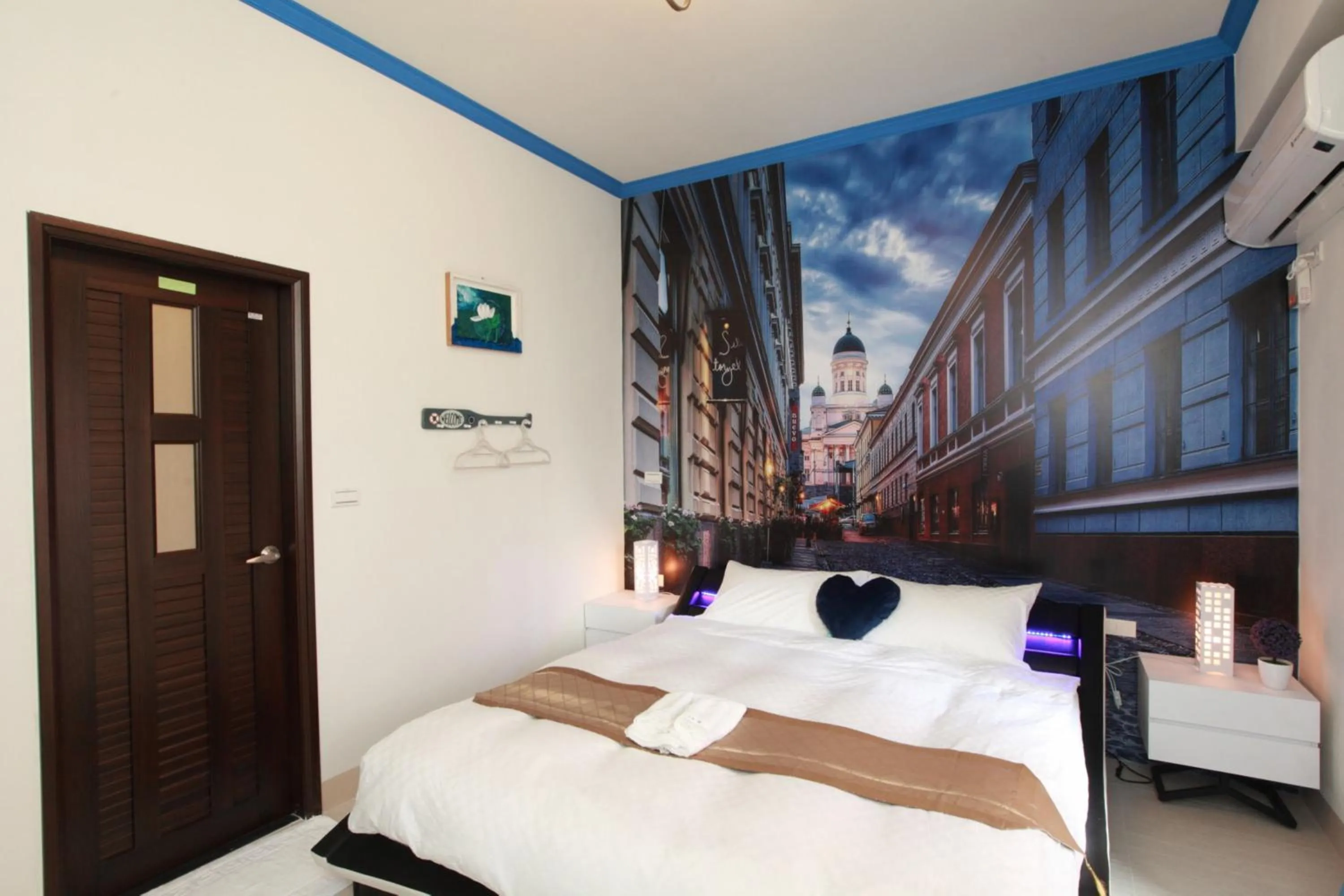 bunk bed, Bed in INg Hostel