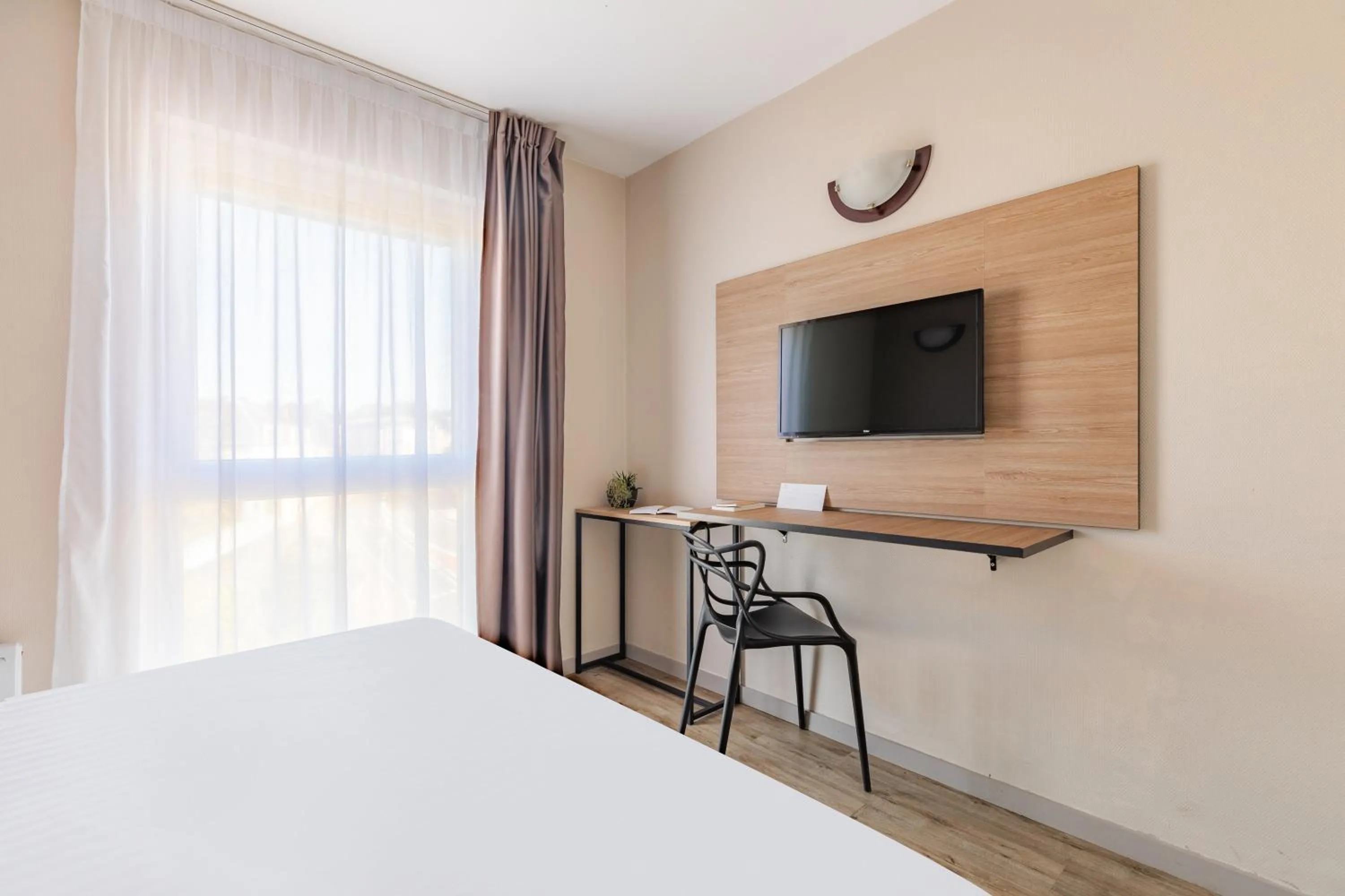 Bed in Appart'City Classic Arlon - Porte du Luxembourg