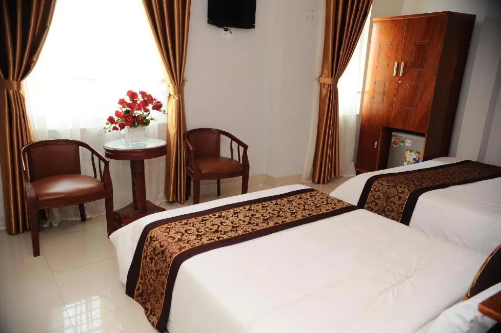 Bed in Cong Thuong Hotel