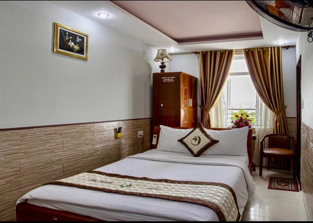 Bed in Cong Thuong Hotel